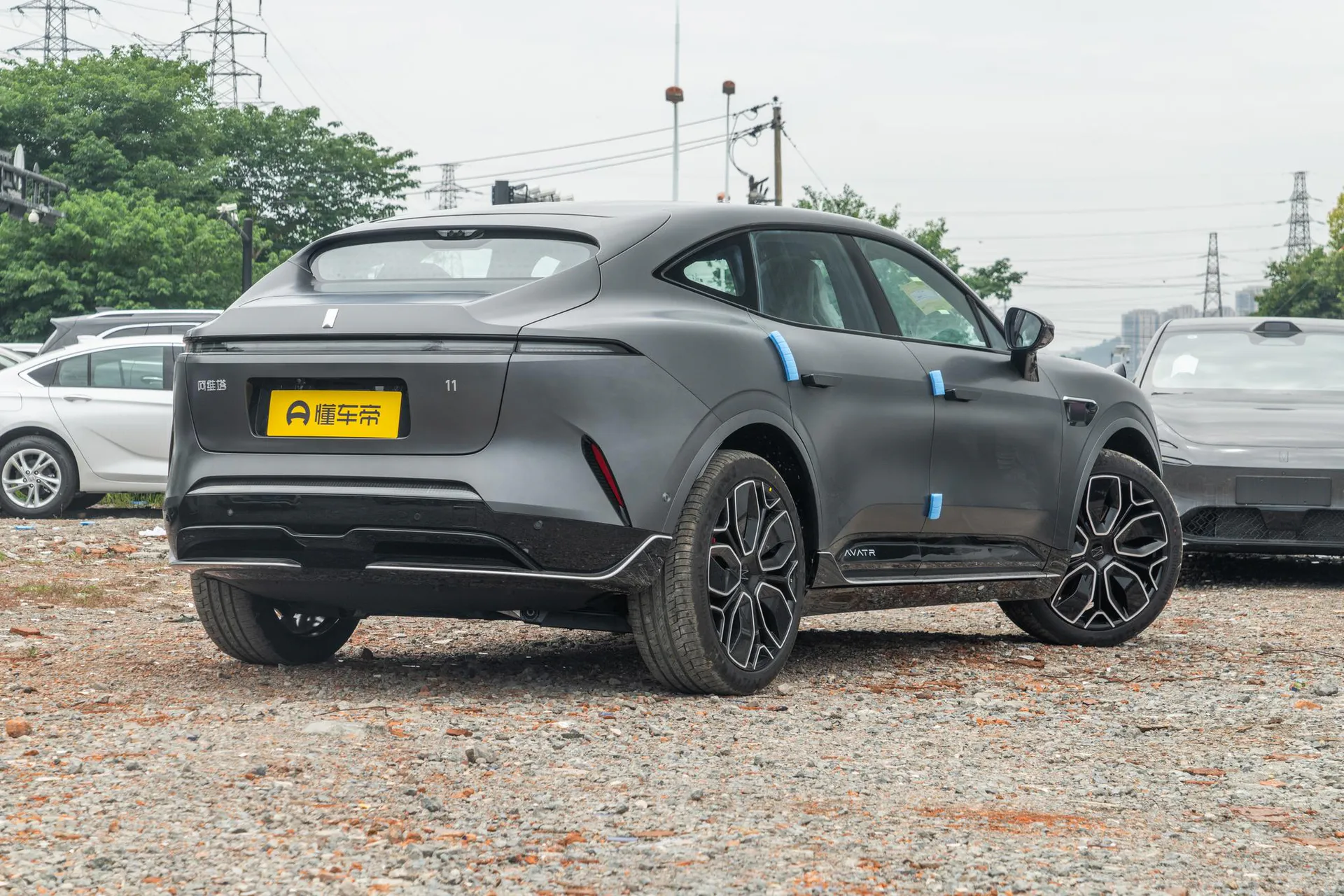  11 Facelift Ultra AWD EV