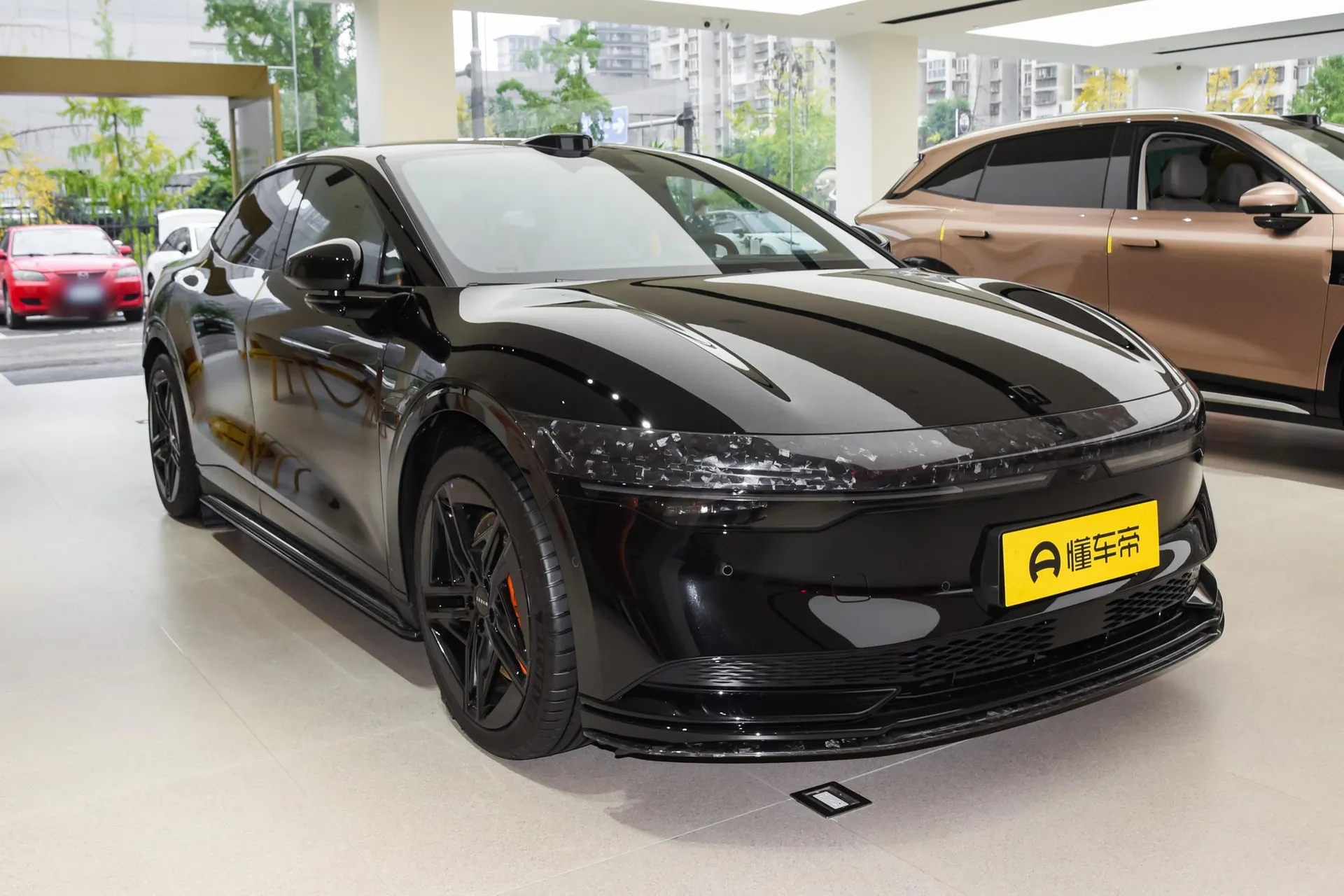  007 AWD Performance 100kWh