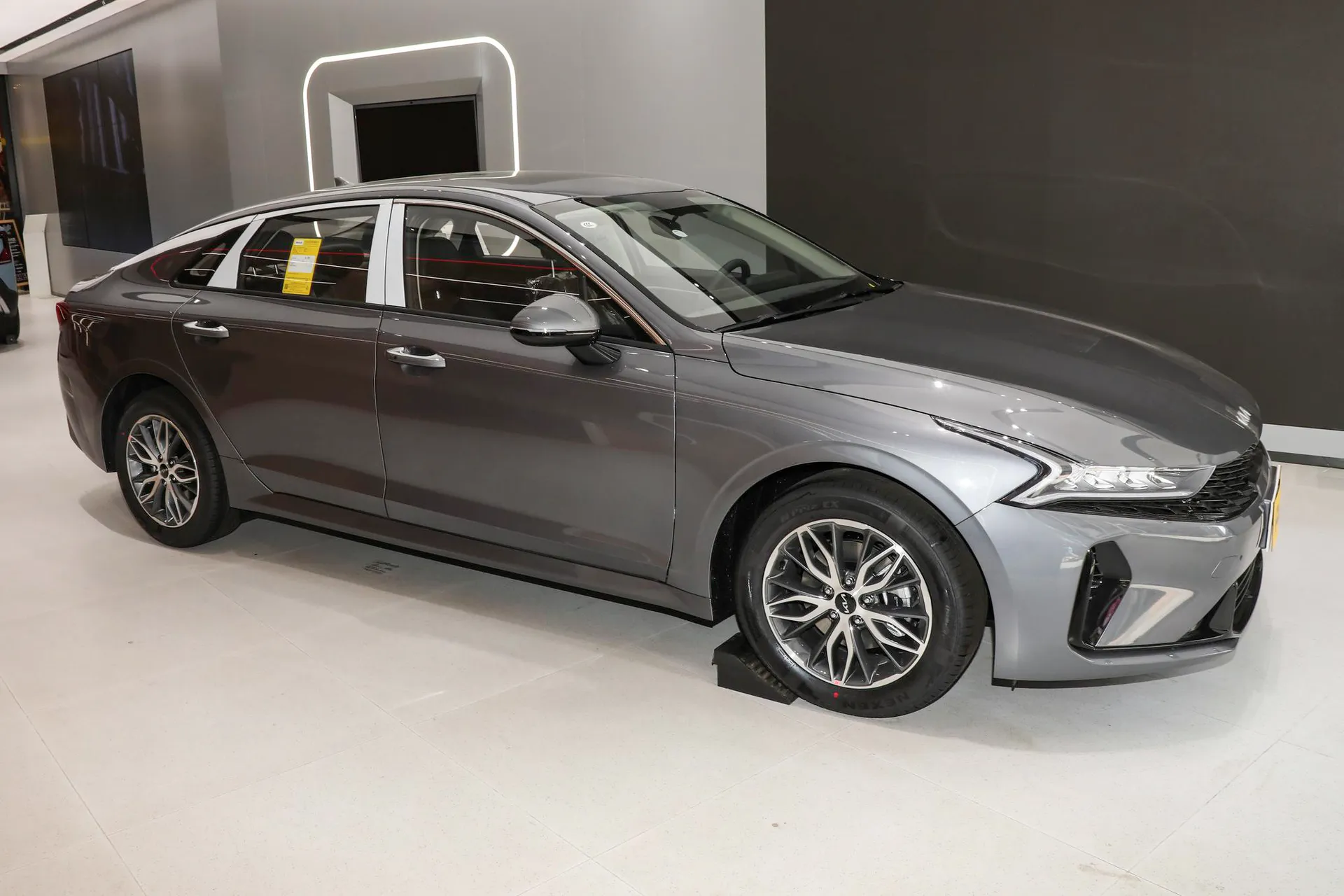 K5 1.5T Luxury