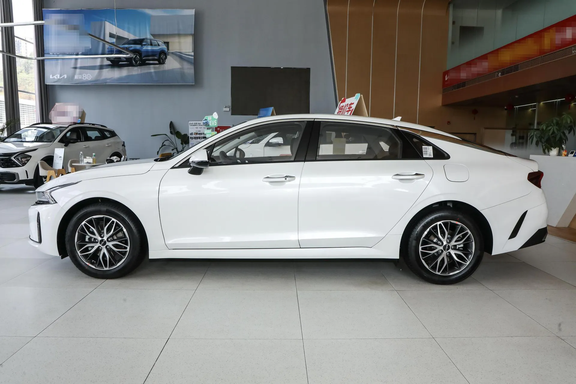  K5 1.5T Luxury