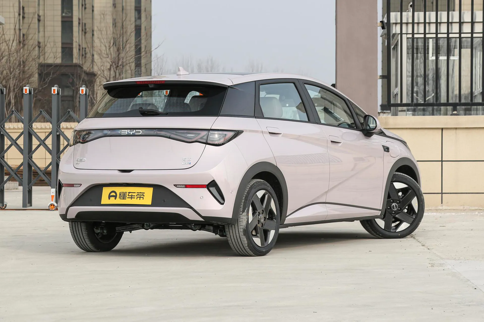  Dolphin Smart Driving 520 KM Knight