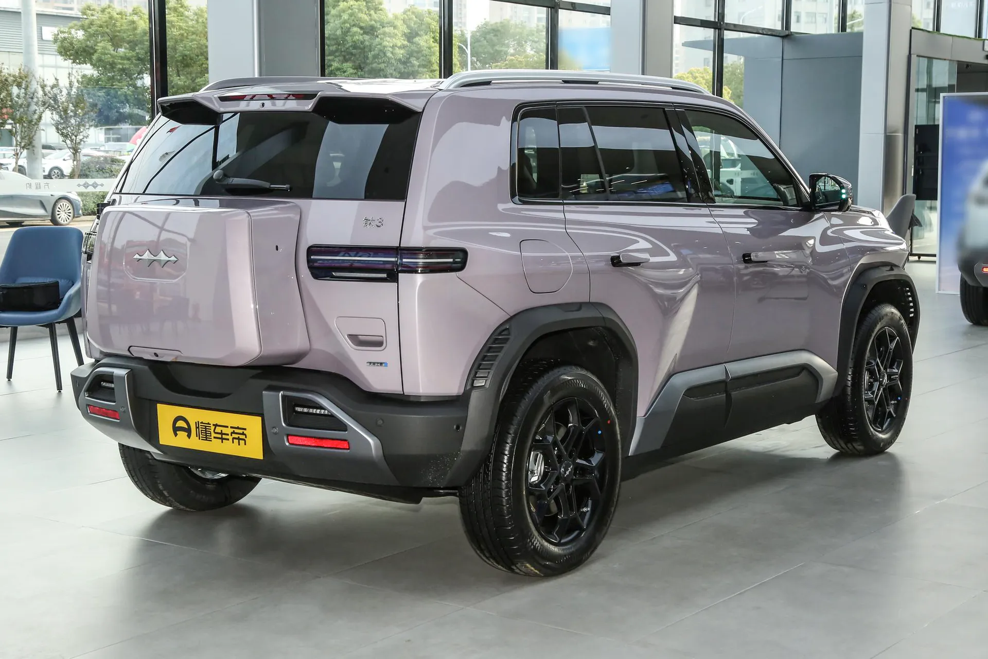  Titanium 3 501 KM RWD Max