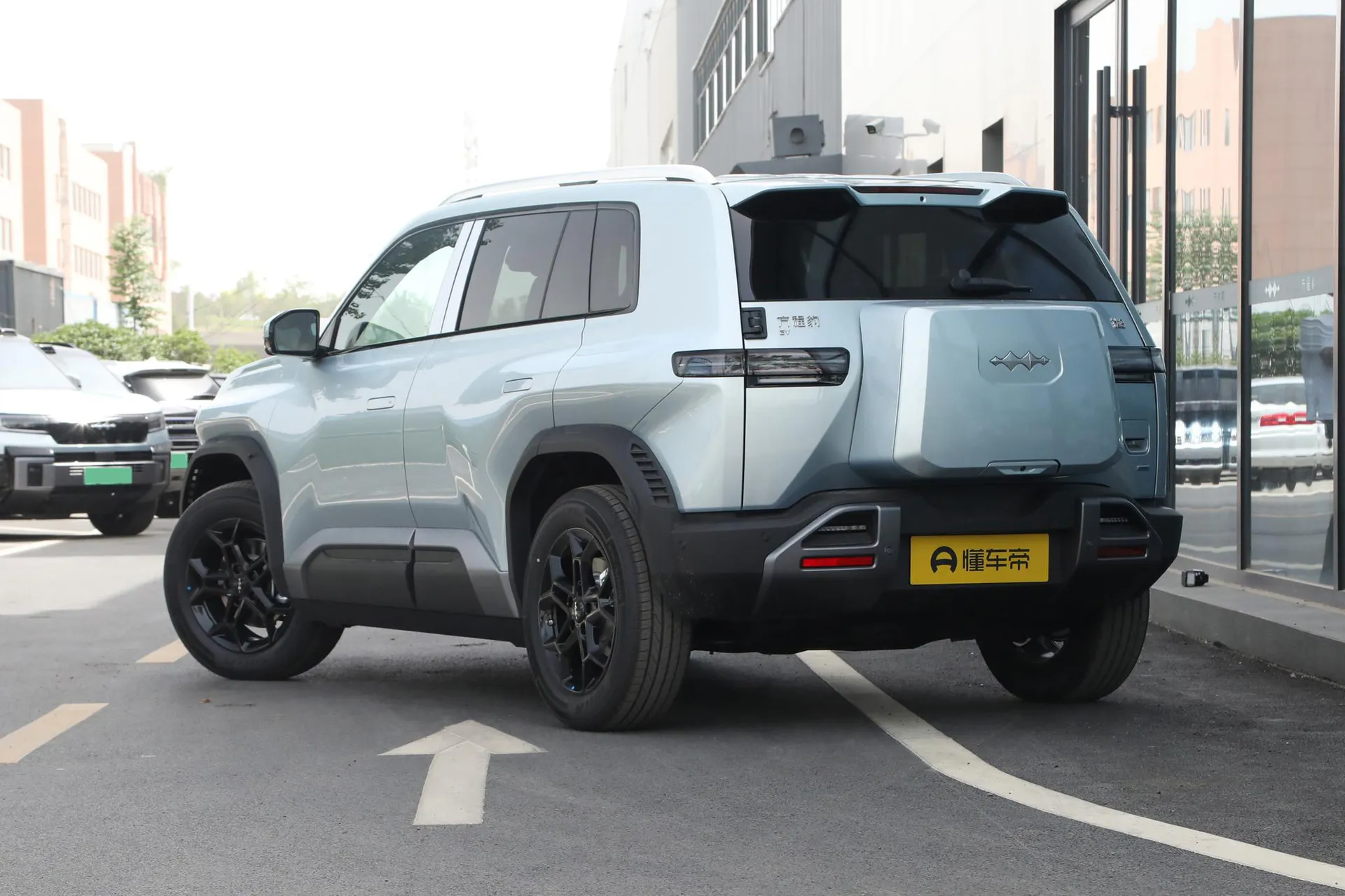  Titanium 3 501 KM RWD Max