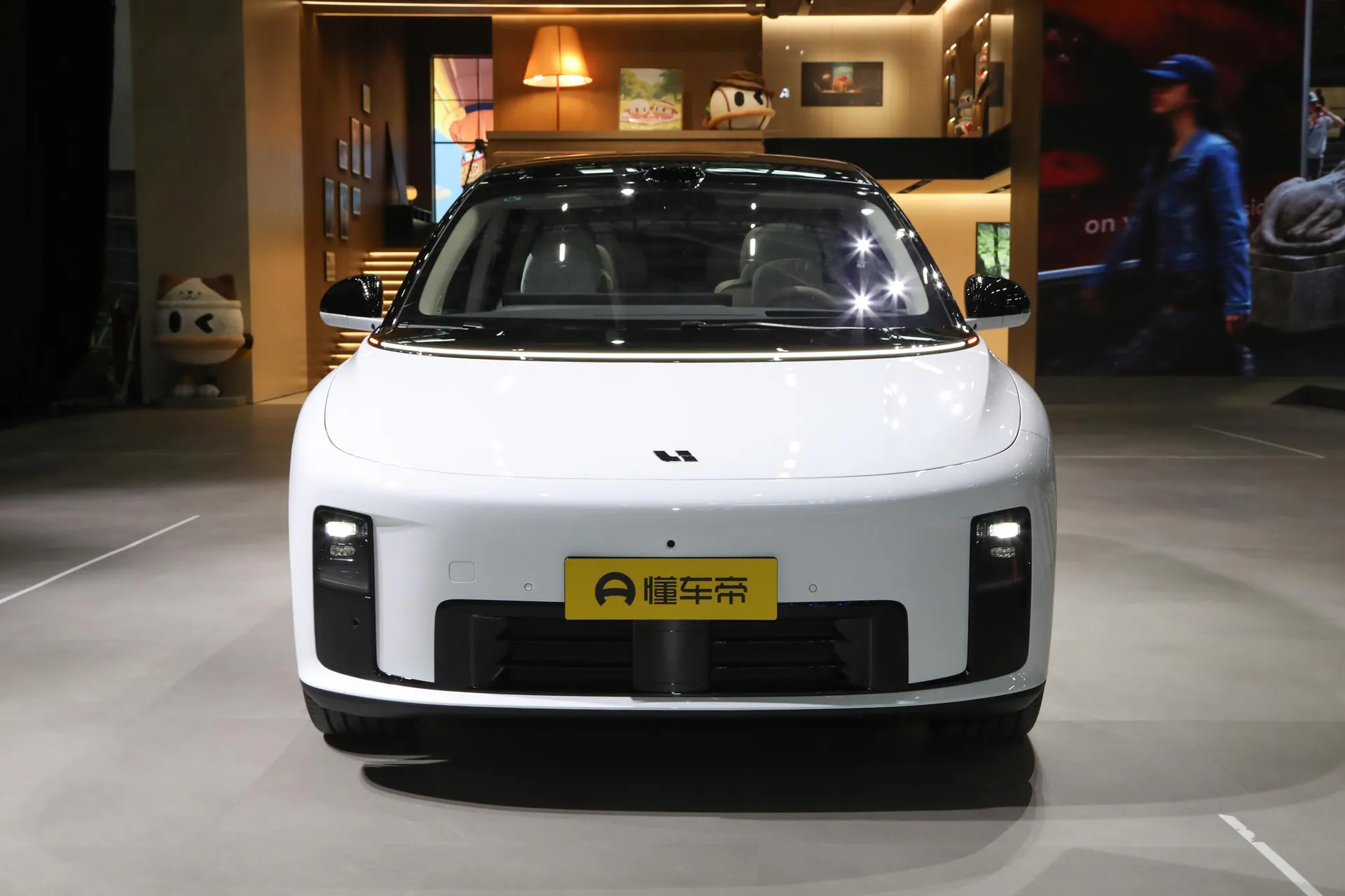  i8 Standard