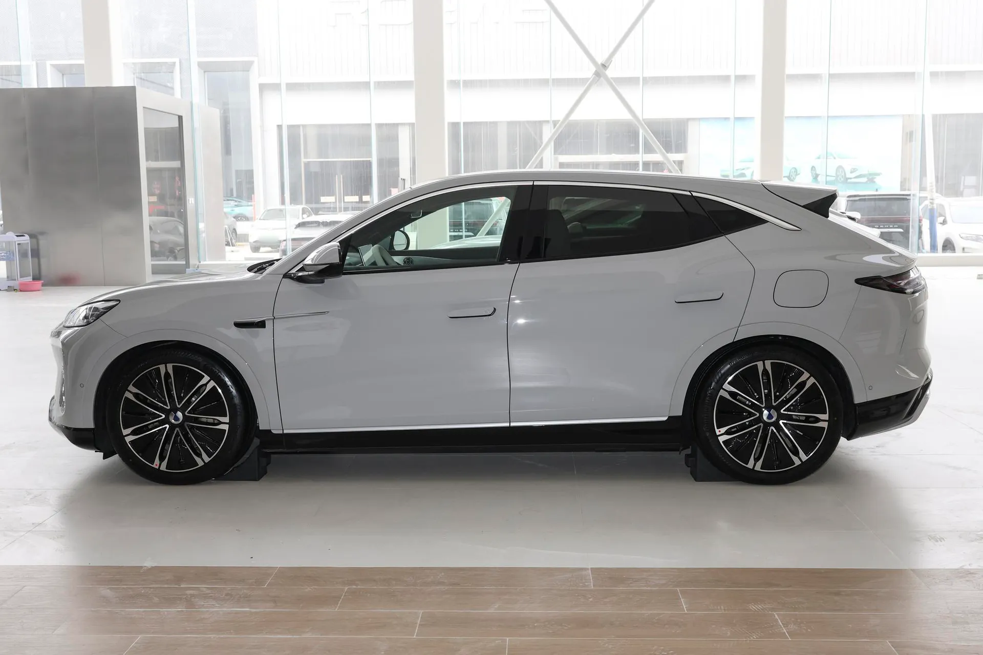  N7 630 AWD Smart Drive Dual Laser Flagship