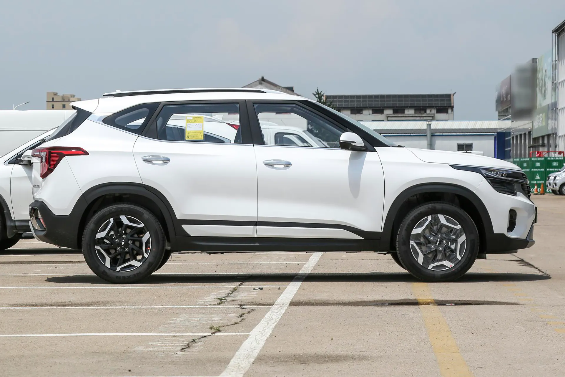  Cytus 1.5L IVT Premium