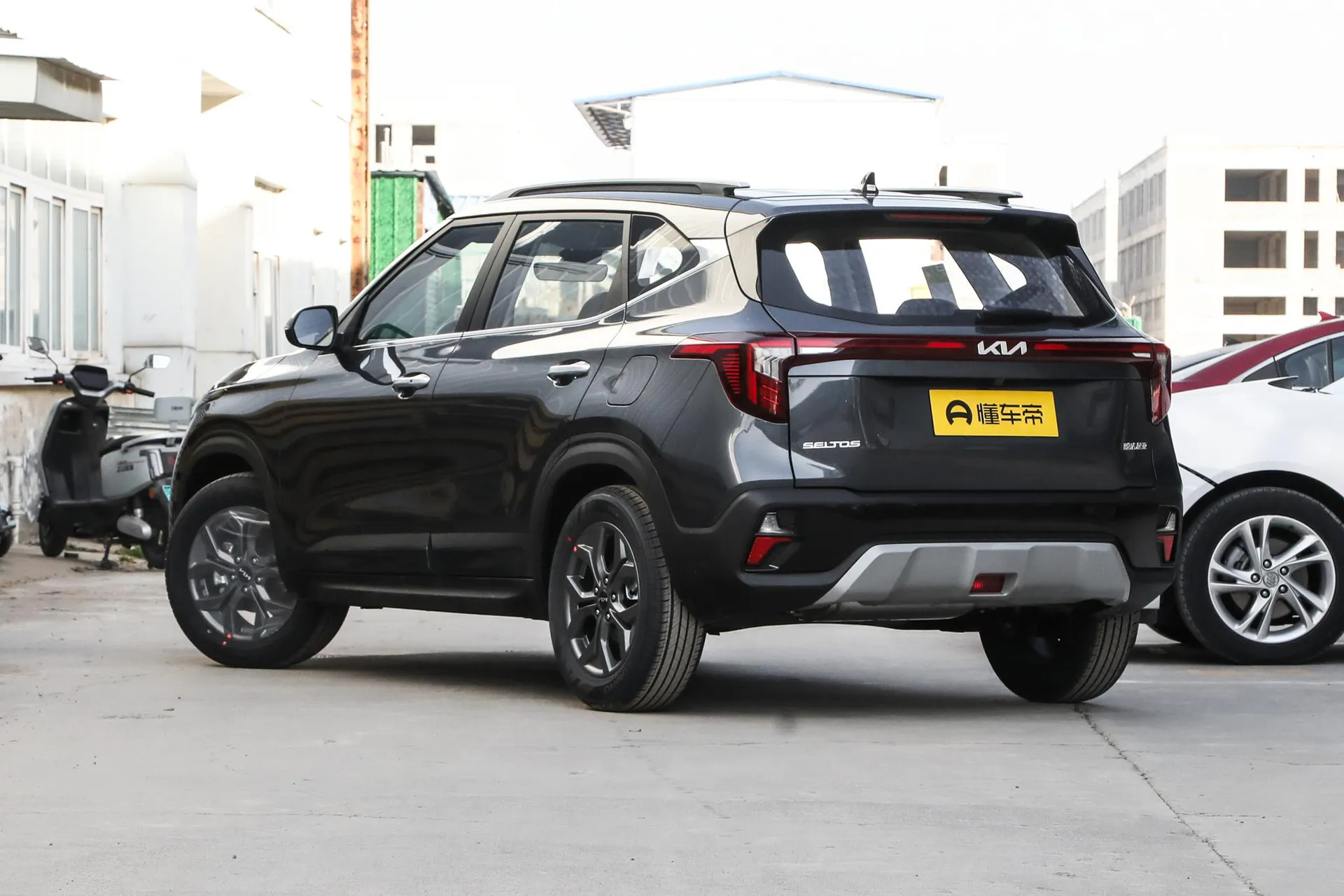  Cytus 1.5L IVT Luxury