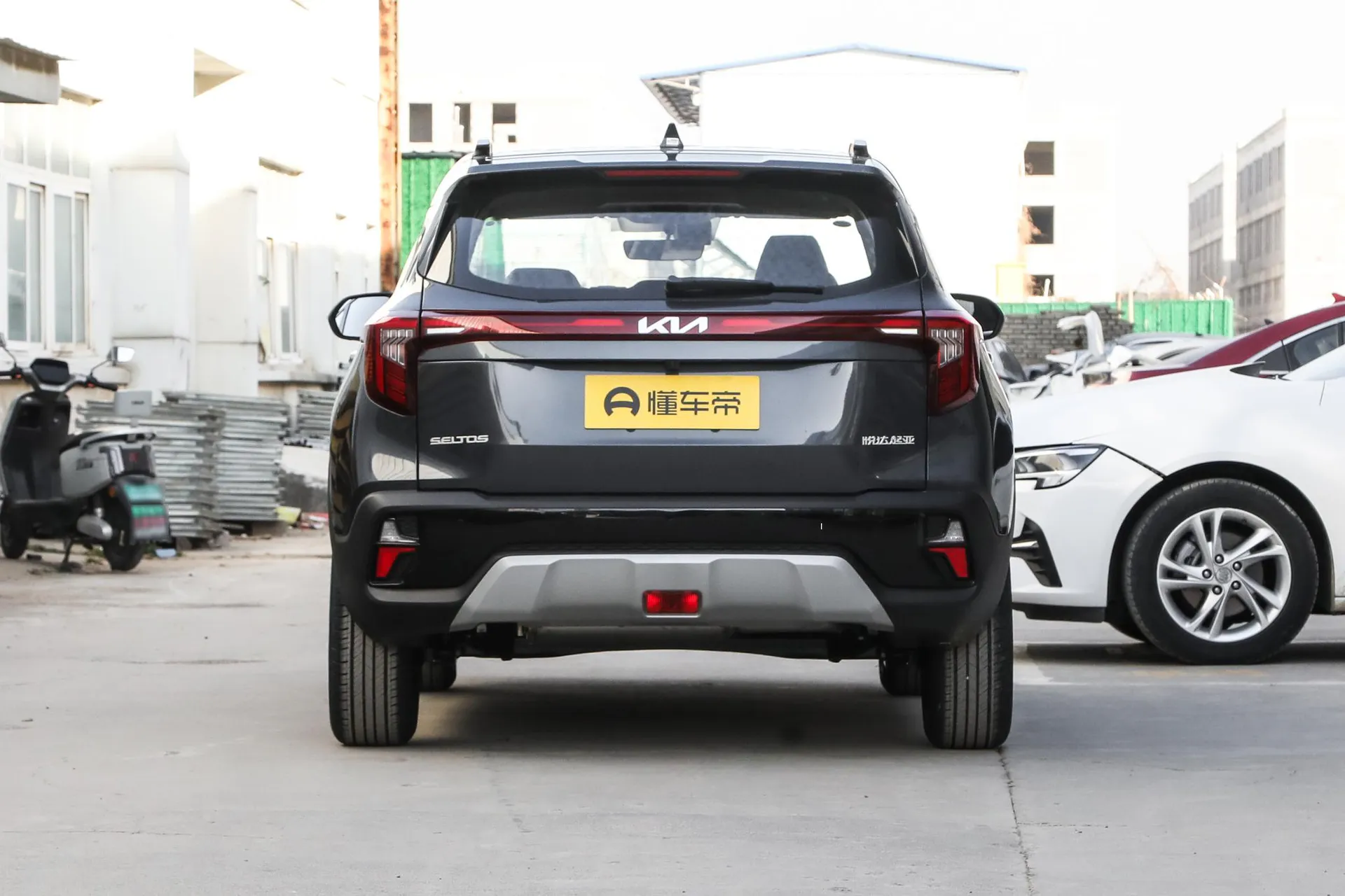  Cytus 1.5L IVT Luxury