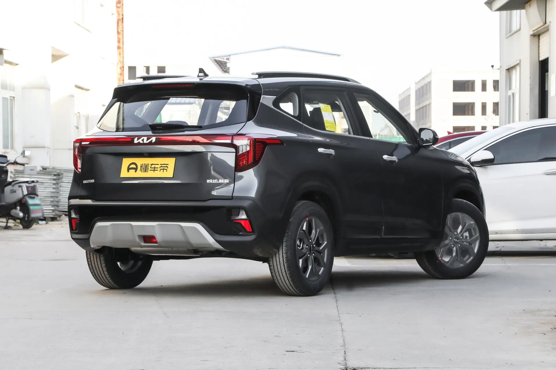  Cytus 1.5L IVT Luxury