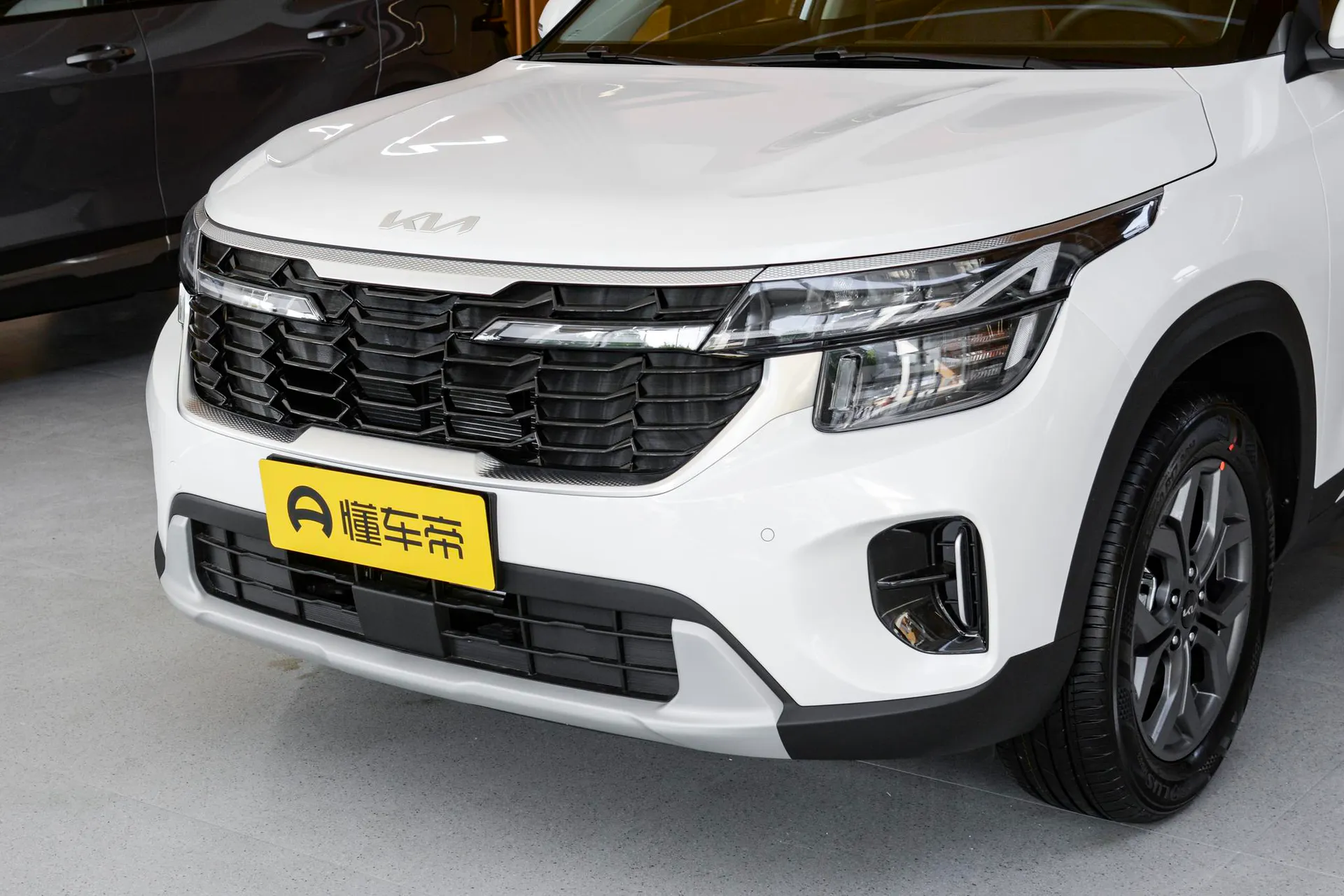  Cytus 1.5L IVT Luxury