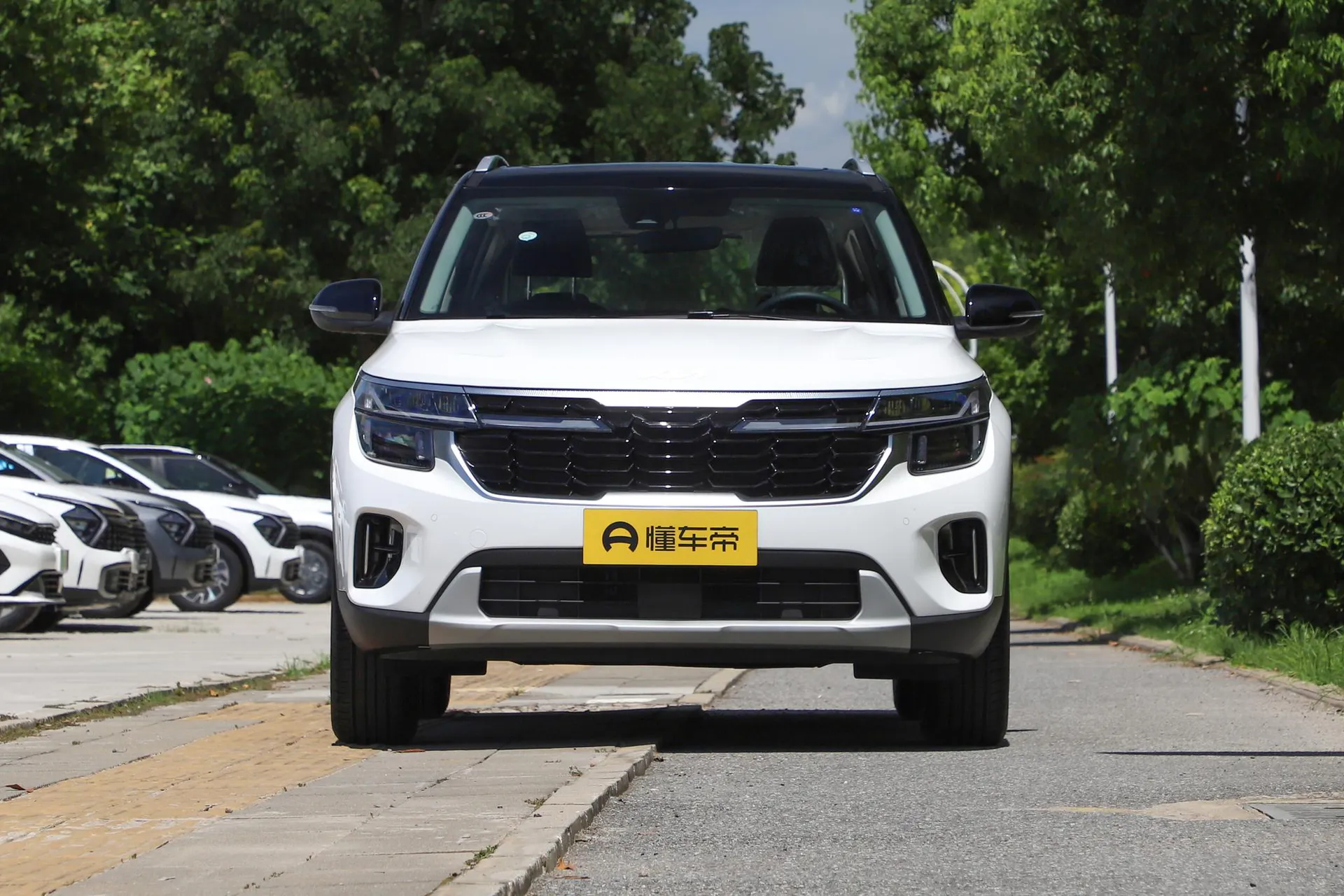  Cytus 1.5L IVT Luxury