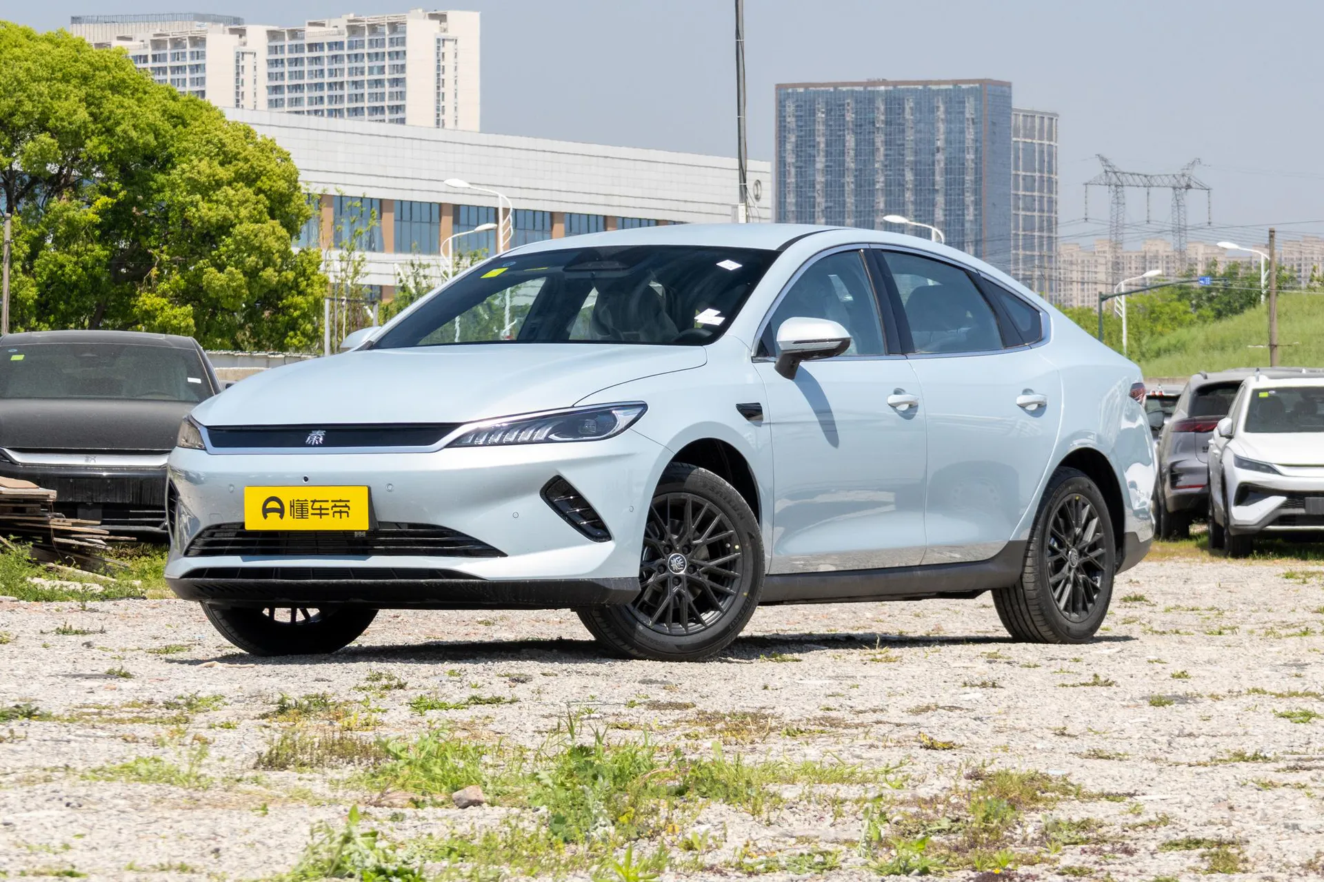  Qin Plus EV Smart Driving 510 KM Pilot