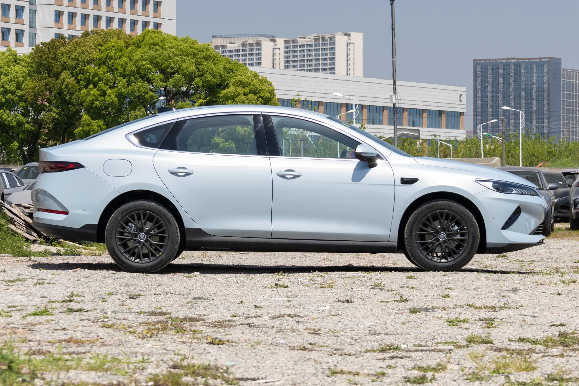  Qin Plus EV Smart Driving 510 KM Pilot