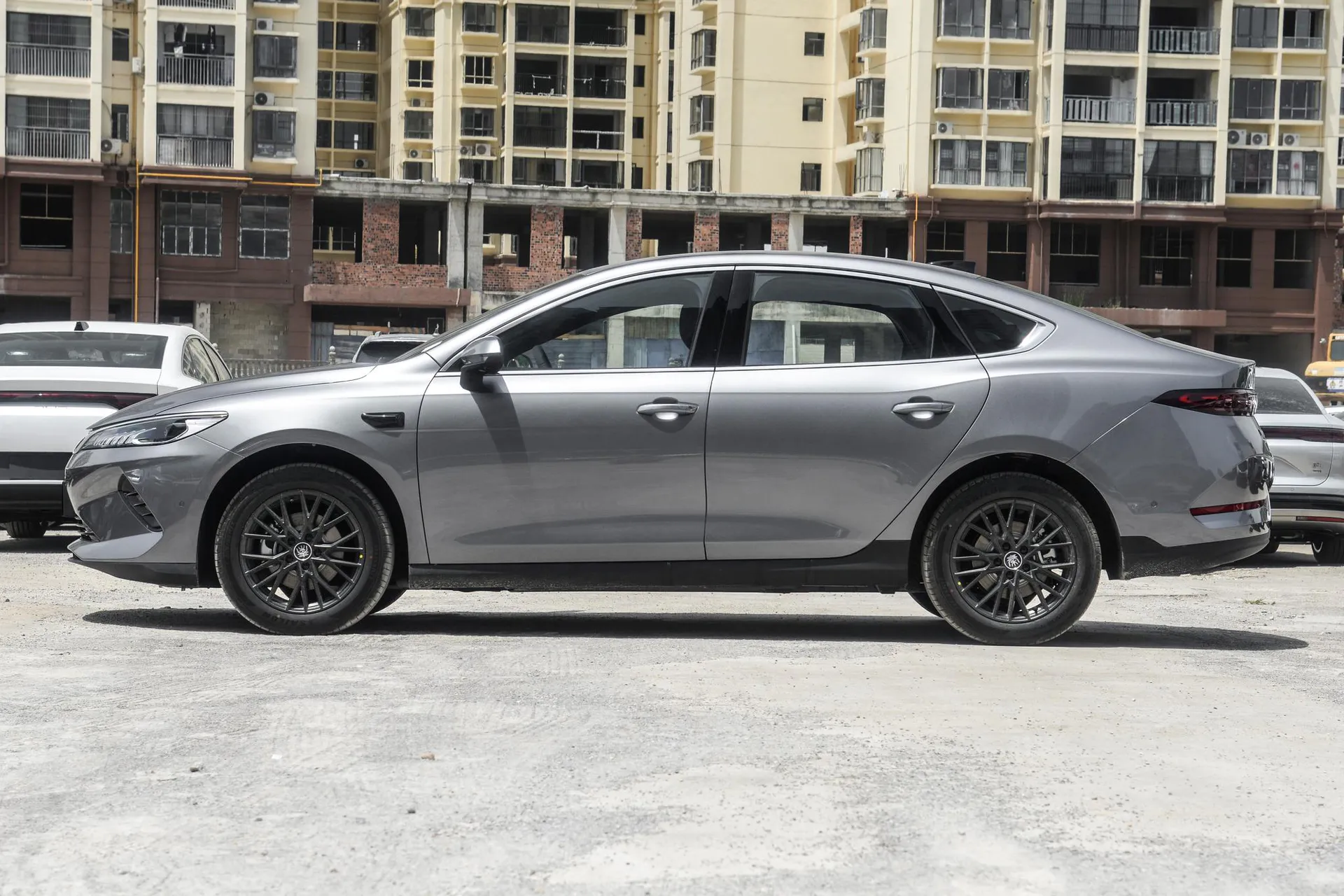  Qin Plus EV Smart Driving 510 KM Pilot