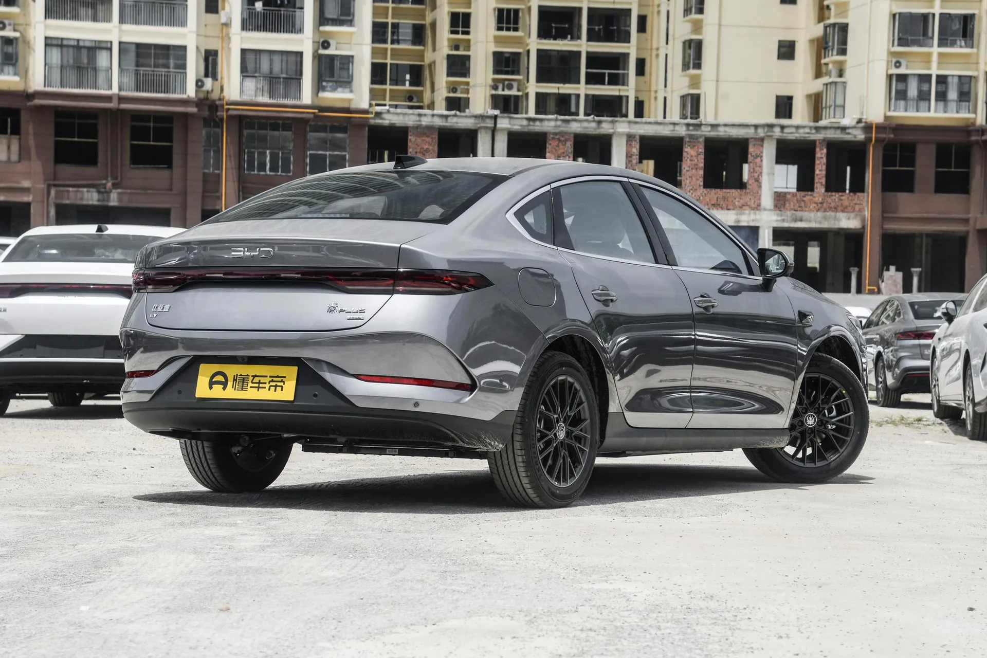  Qin Plus EV Smart Driving 510 KM Pilot