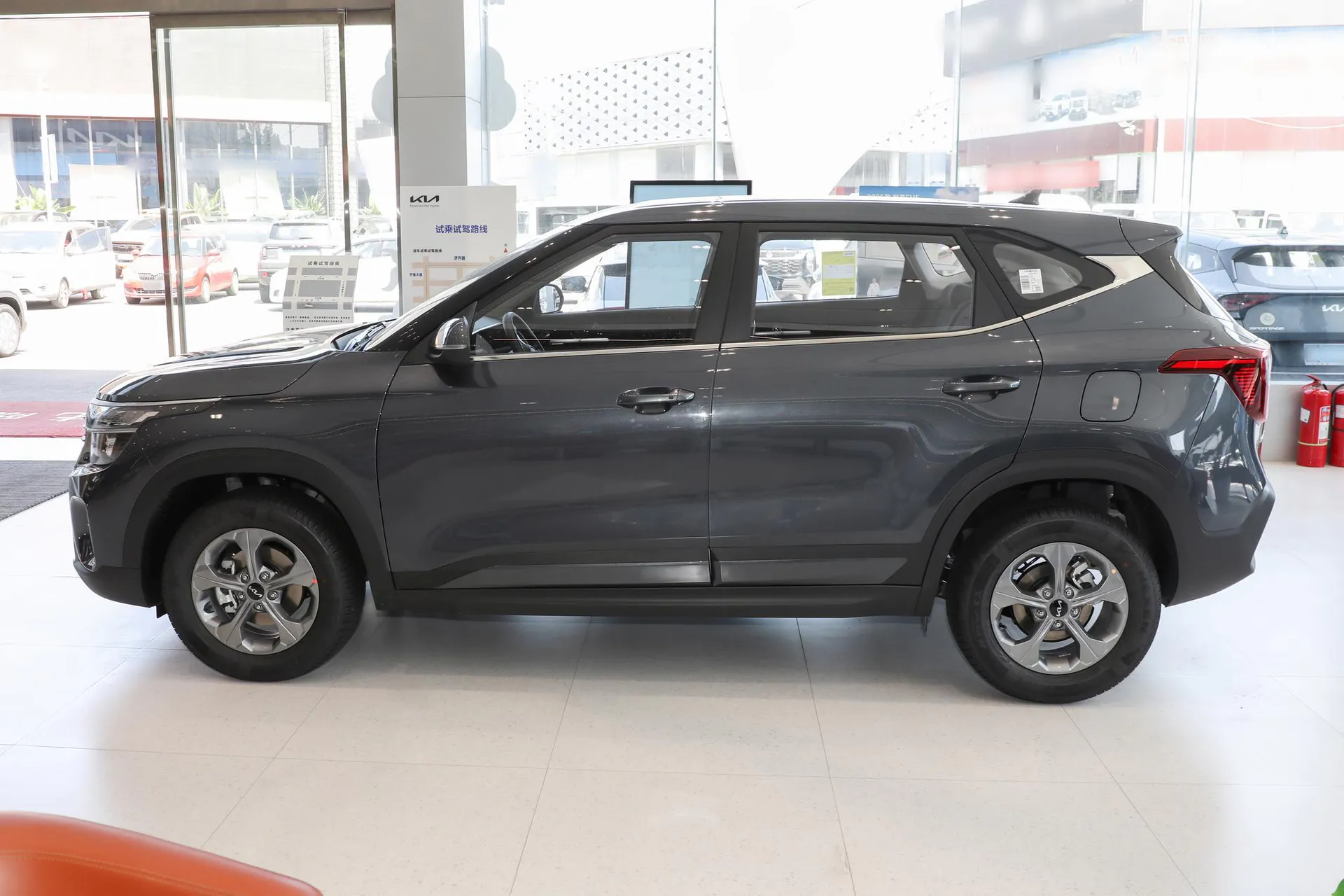  Cytus 1.5L IVT Comfort