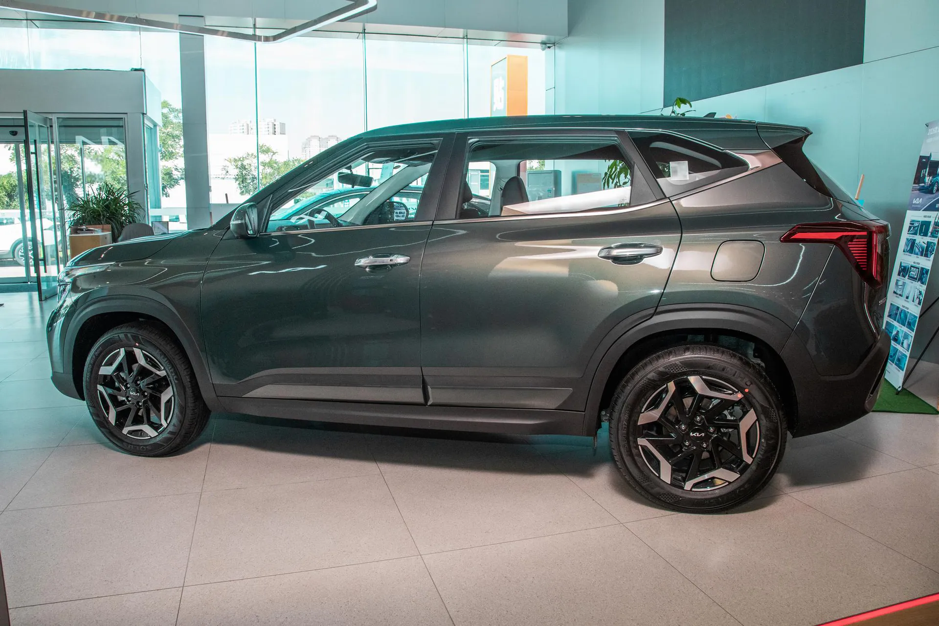  Cytus 1.5L IVT Luxury Comfort
