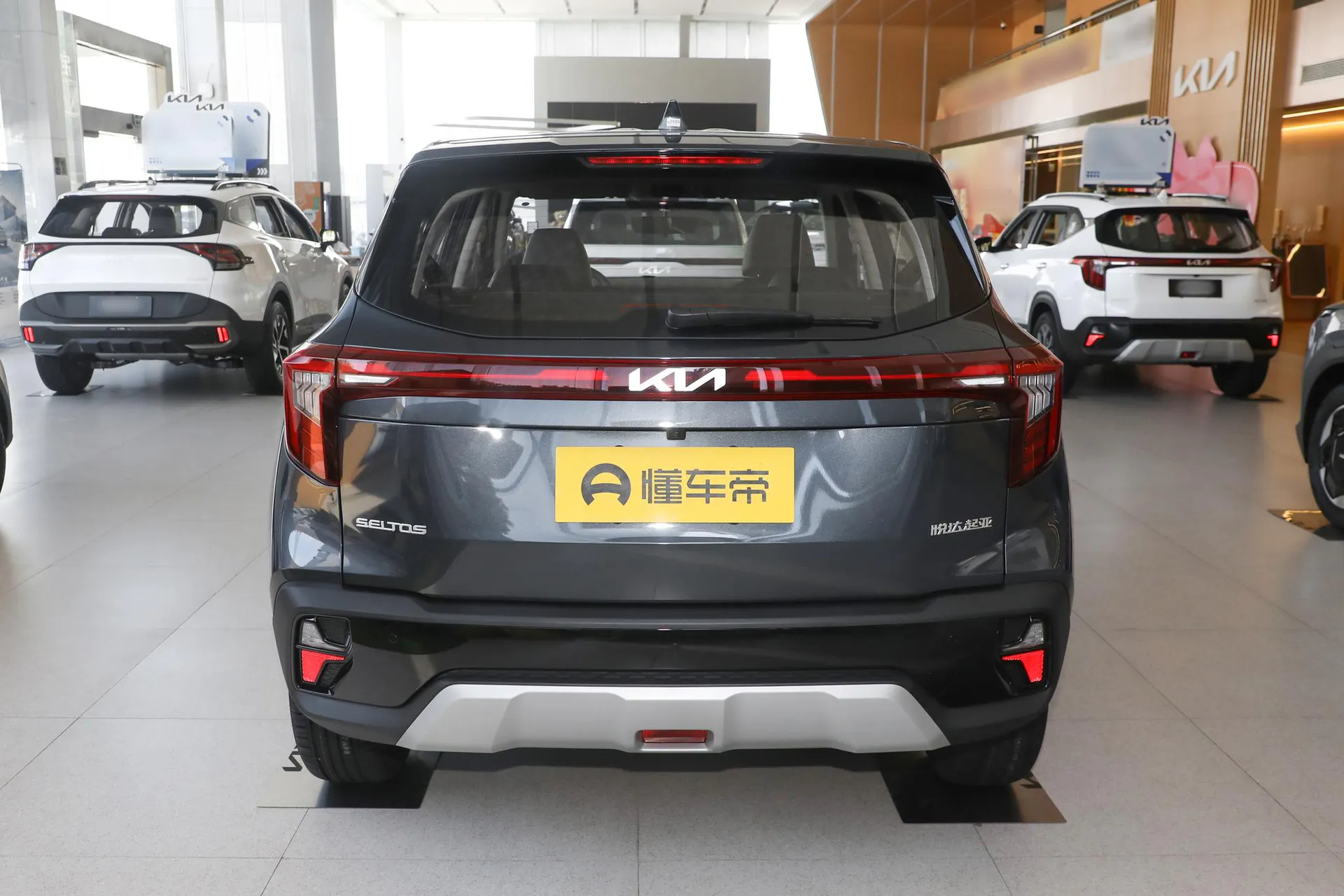  Cytus 1.5L IVT Luxury Comfort