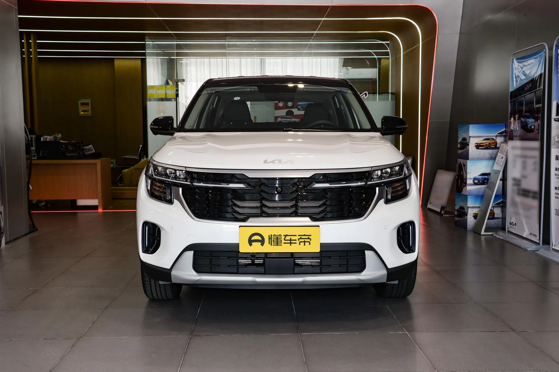  Cytus 1.5L IVT Luxury Comfort