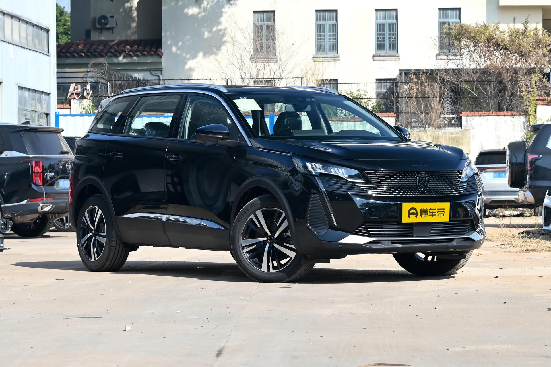  5008 Luxury
