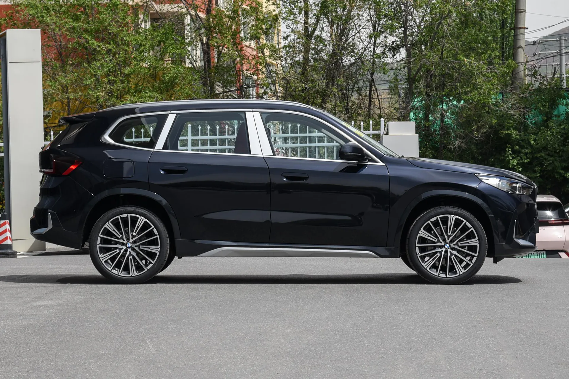  X1 xDrive 25 Li X Design Package