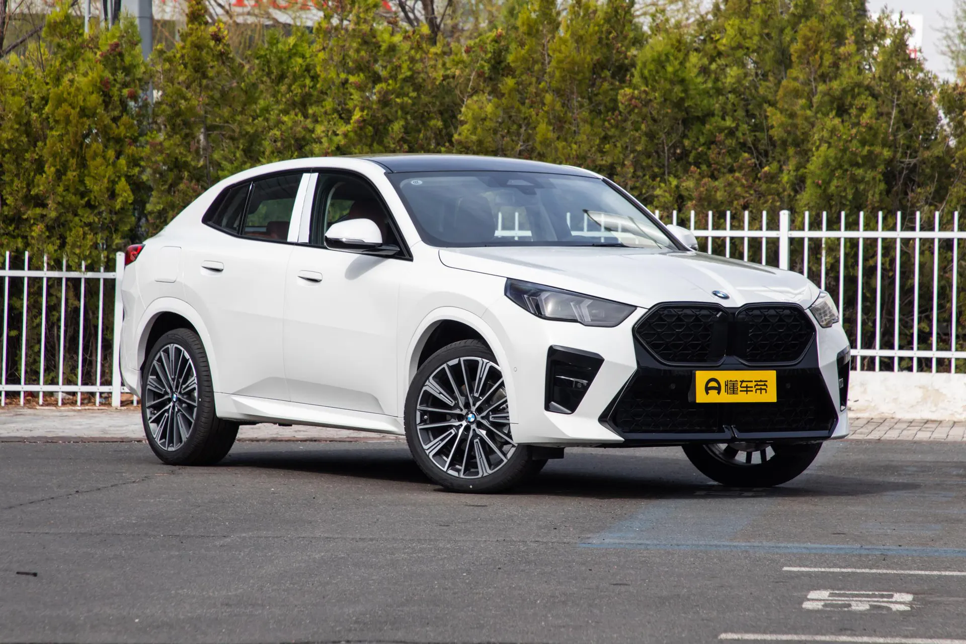  X2 xDrive25i M Sport Night Package