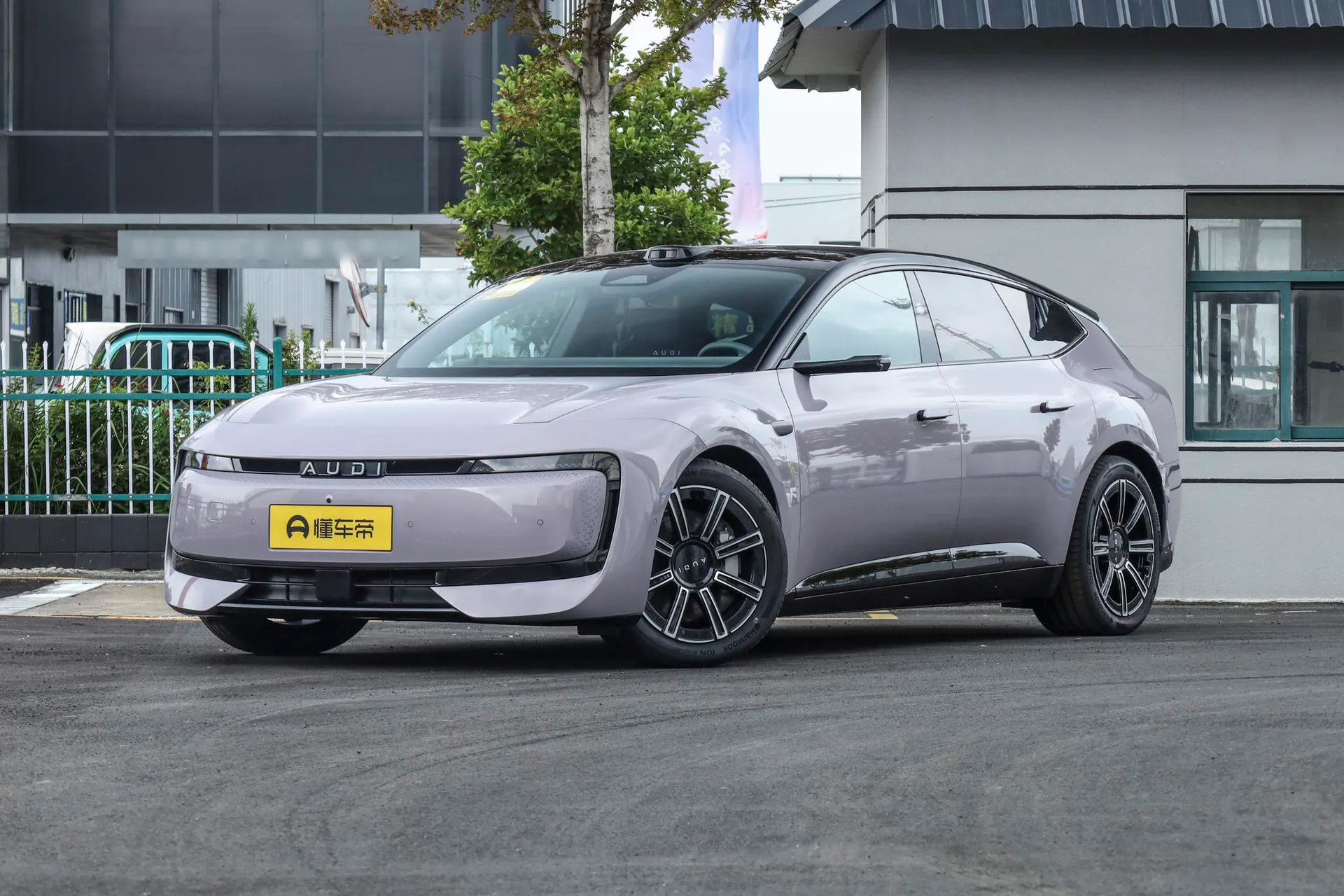  E5 Sportback Pioneer Plus