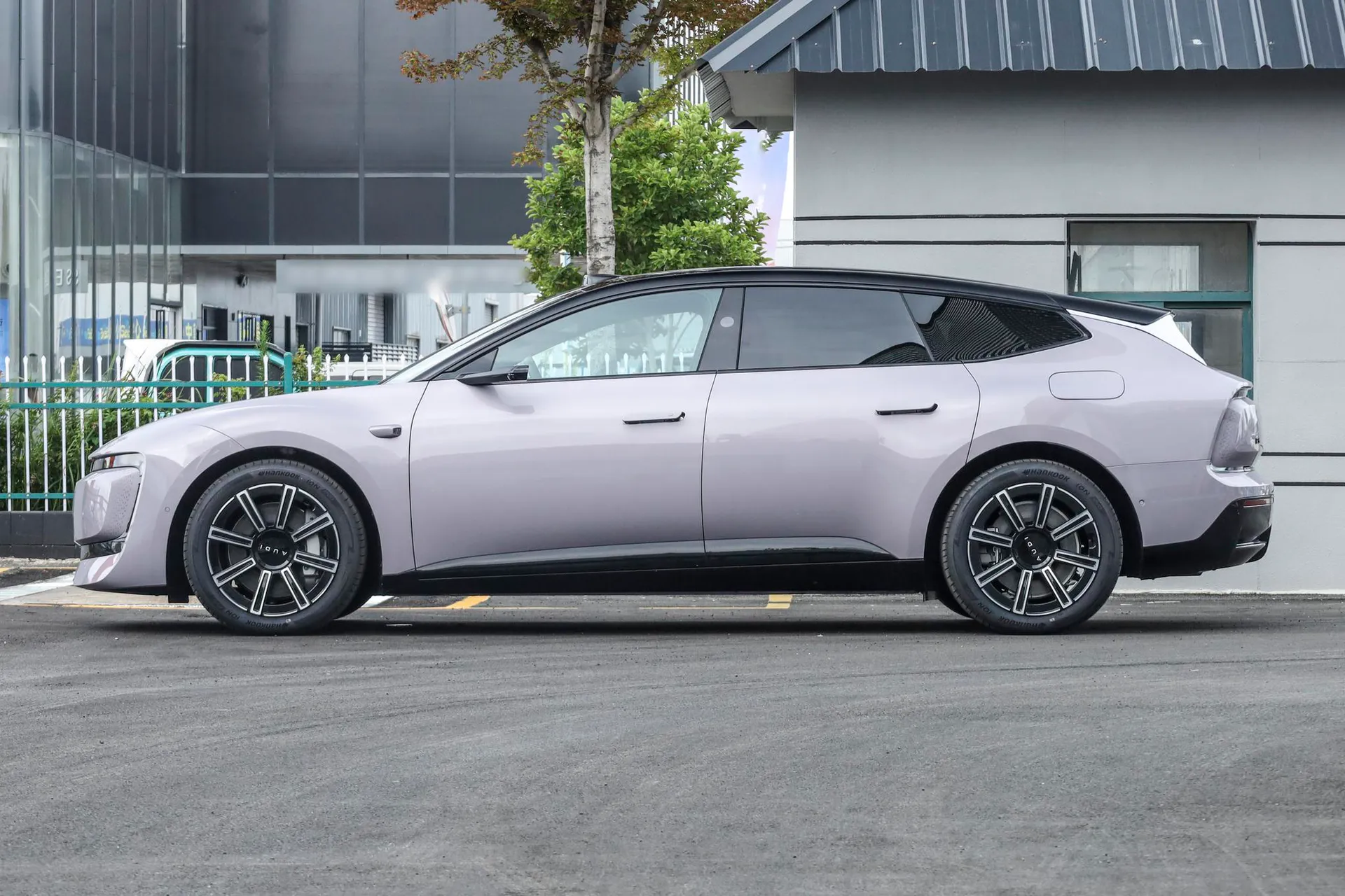  E5 Sportback Pioneer Plus