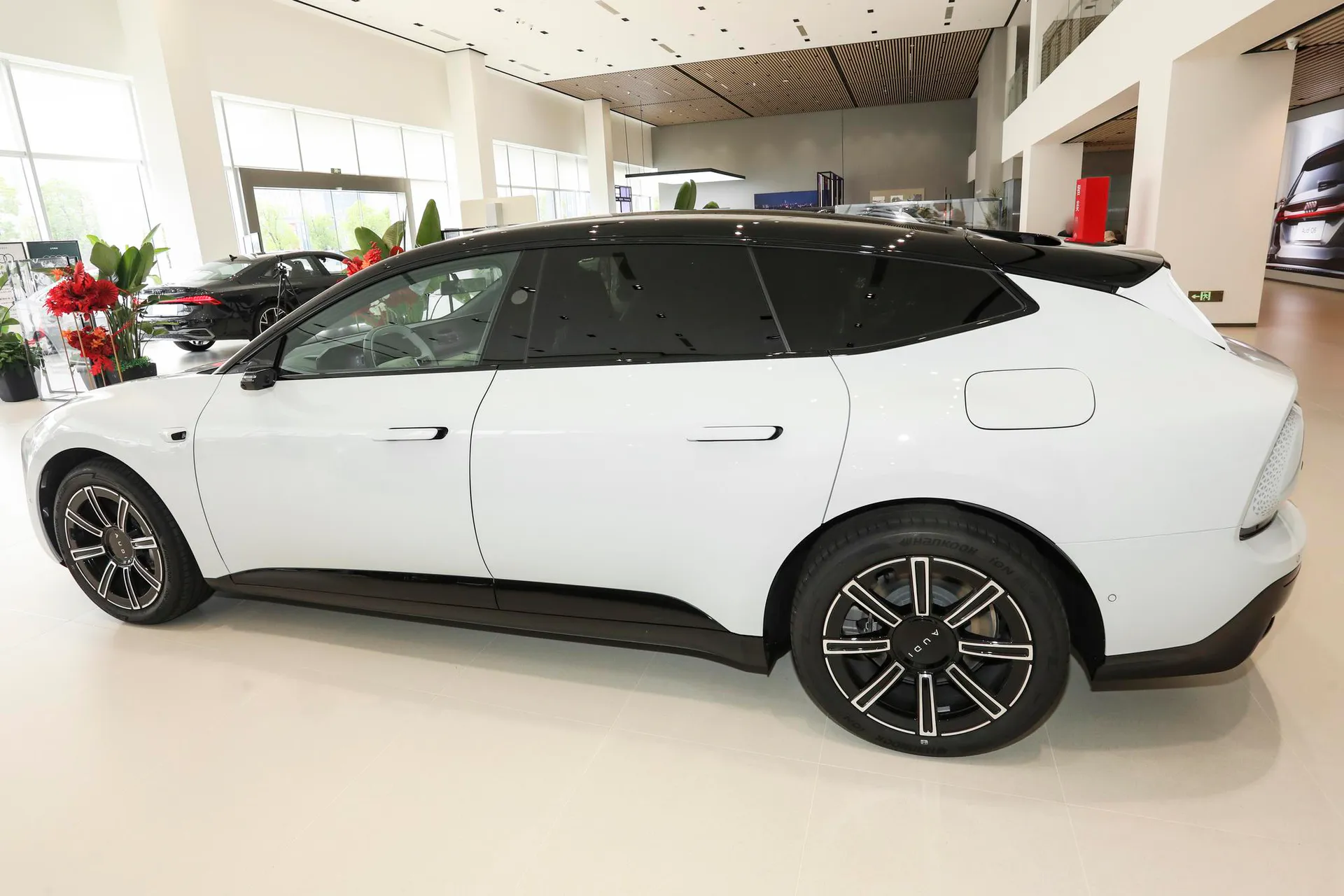  E5 Sportback Pioneer Plus