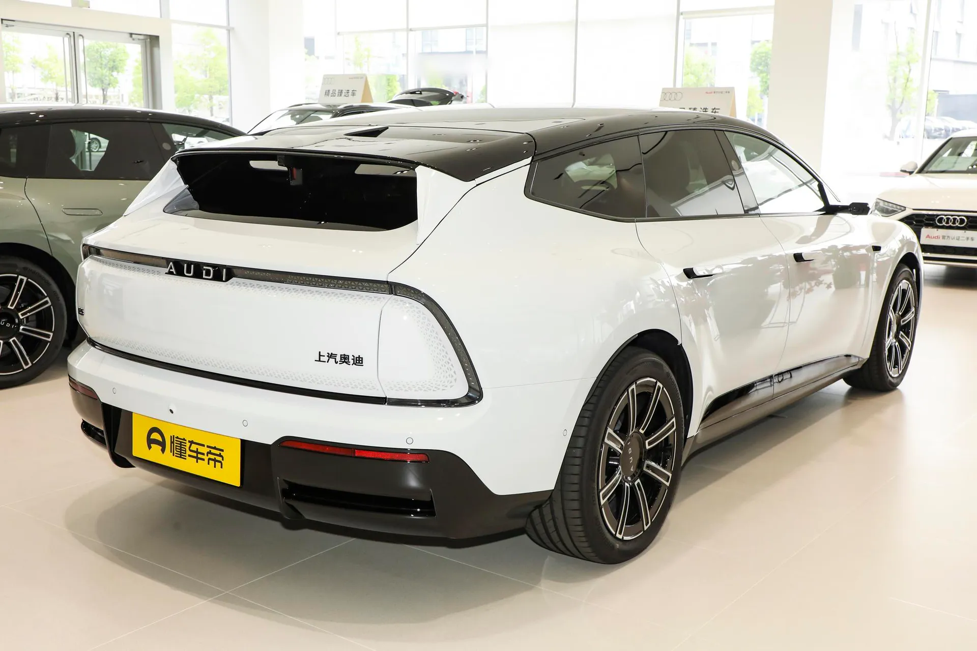 E5 Sportback Pioneer Plus