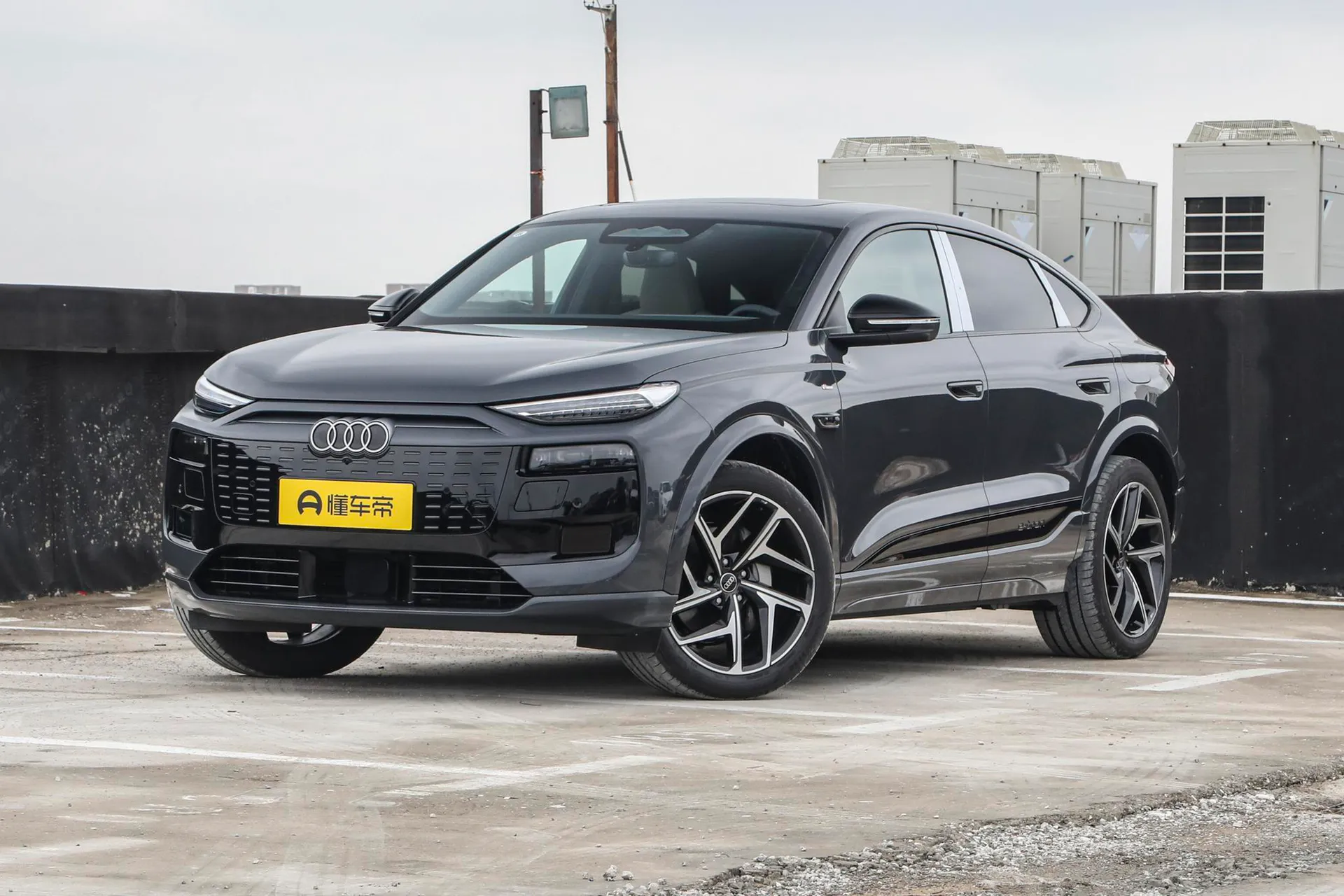  Q6L Sportback e-tron First Launch Pilot