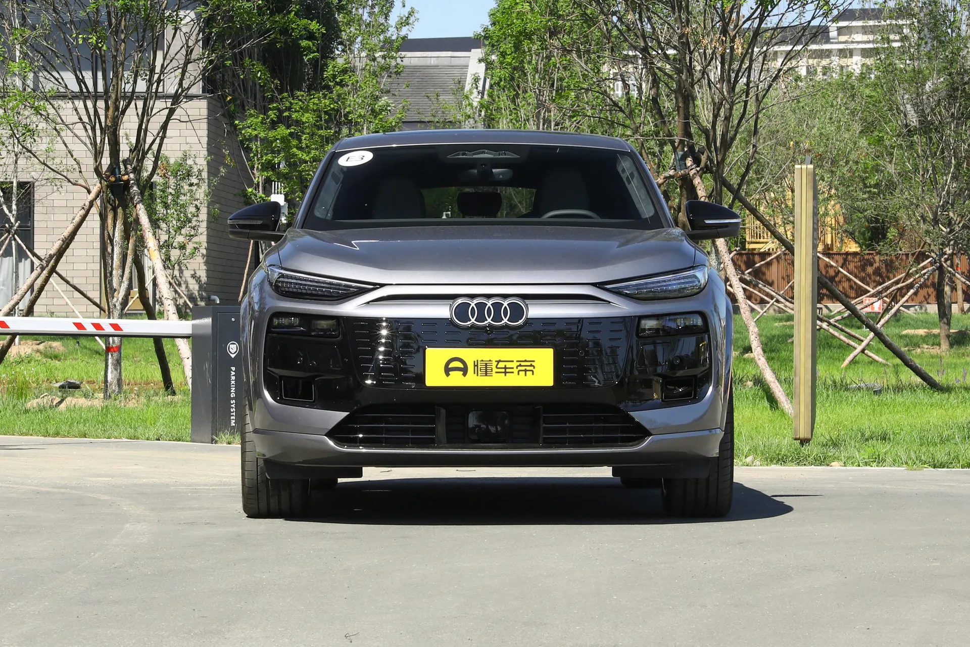  Q6L Sportback e-tron First Launch Pilot