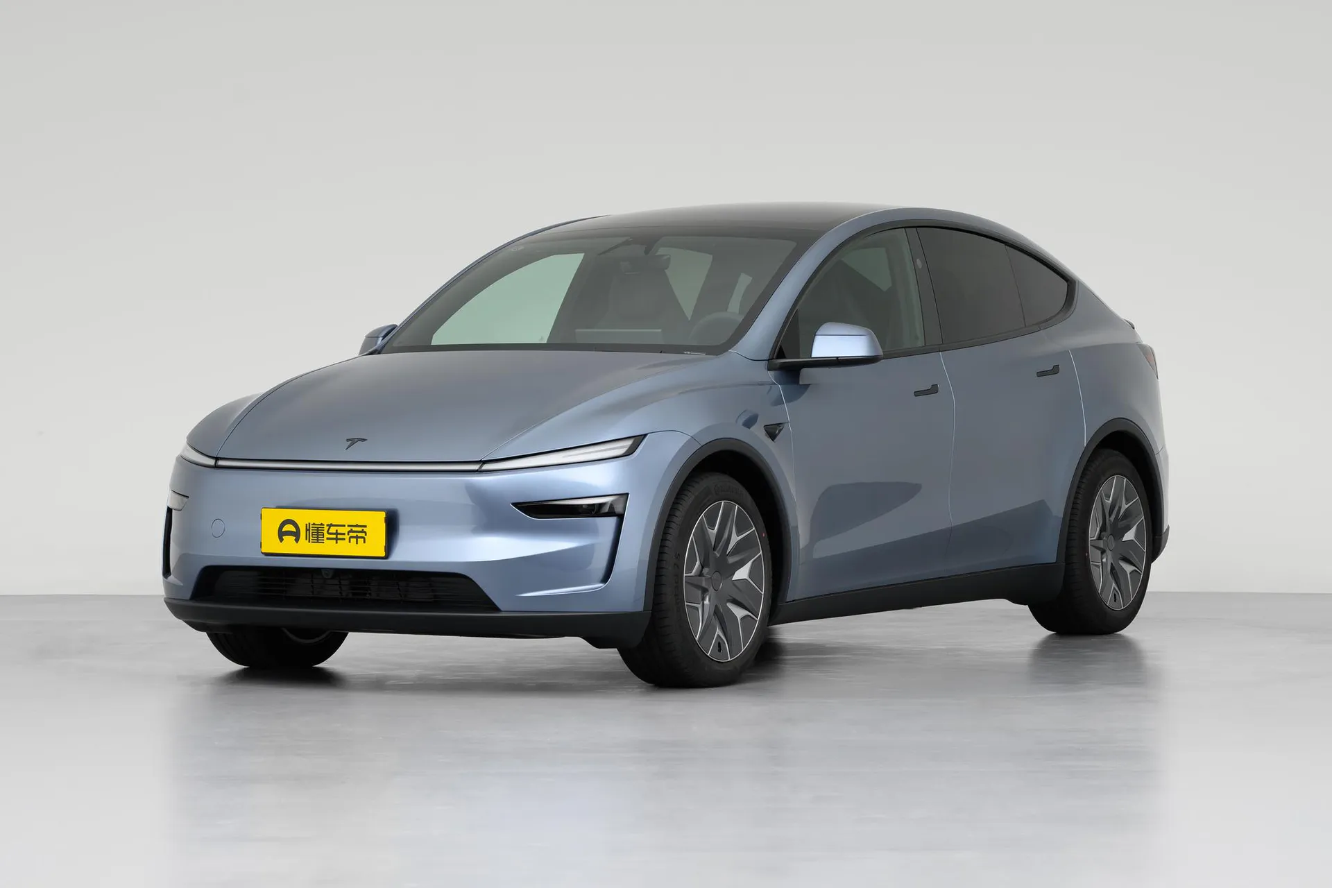  Model Y L Standard