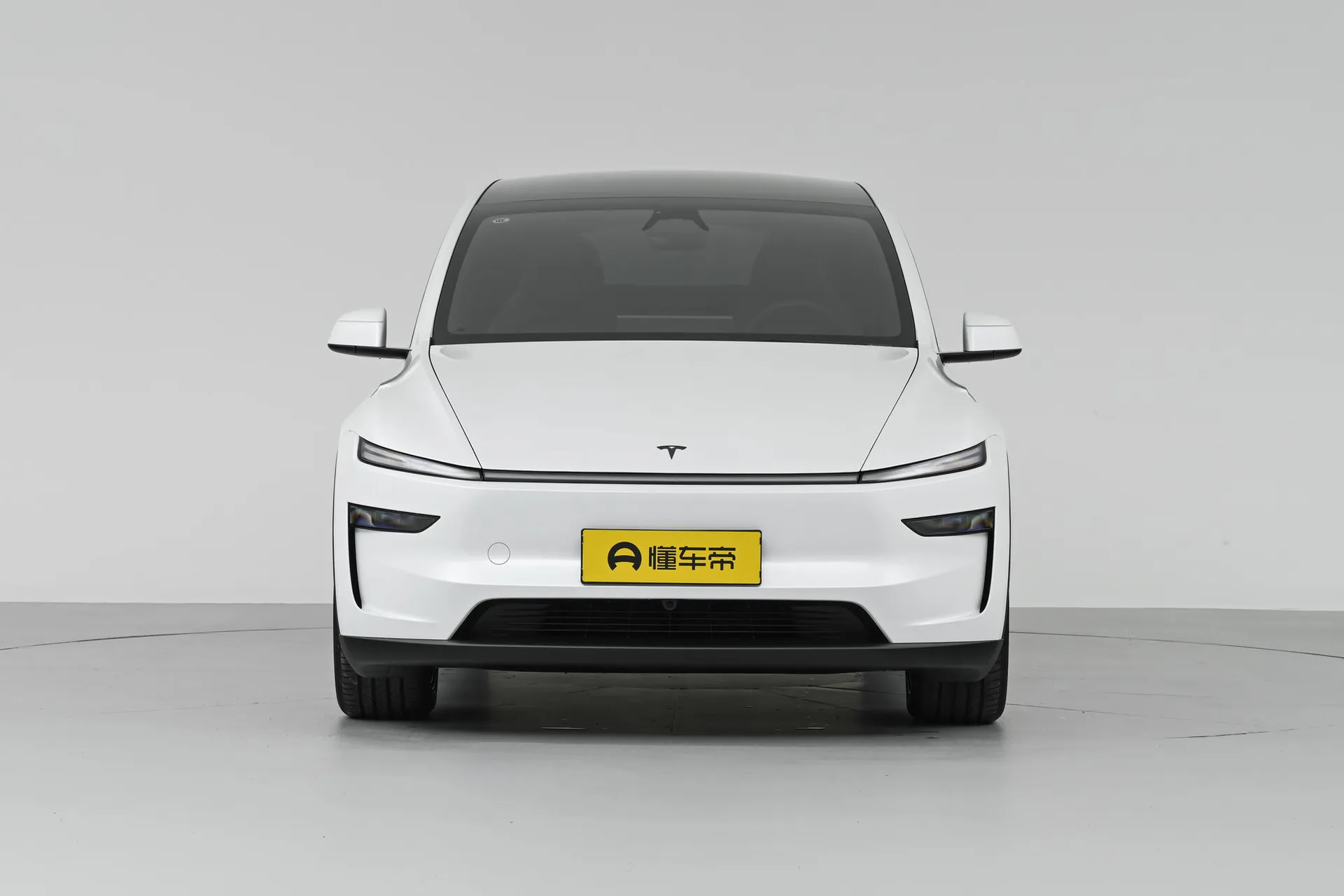  Model Y L Standard