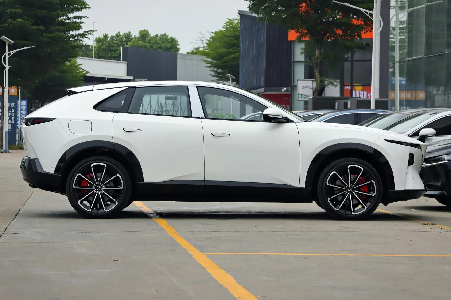  EZ-60 Range Extender Max Sport