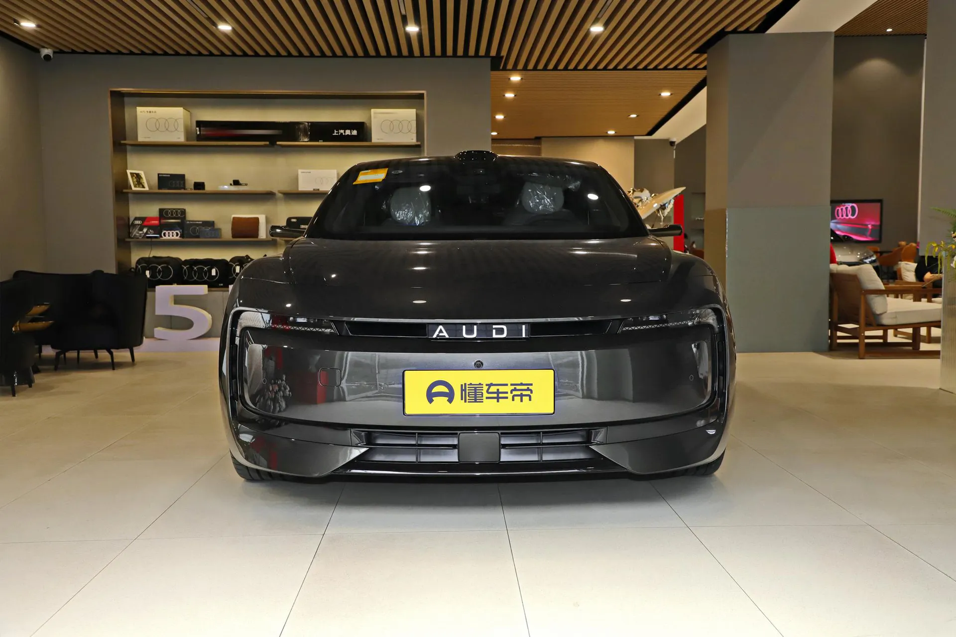 E5 Sportback Flagship quattro