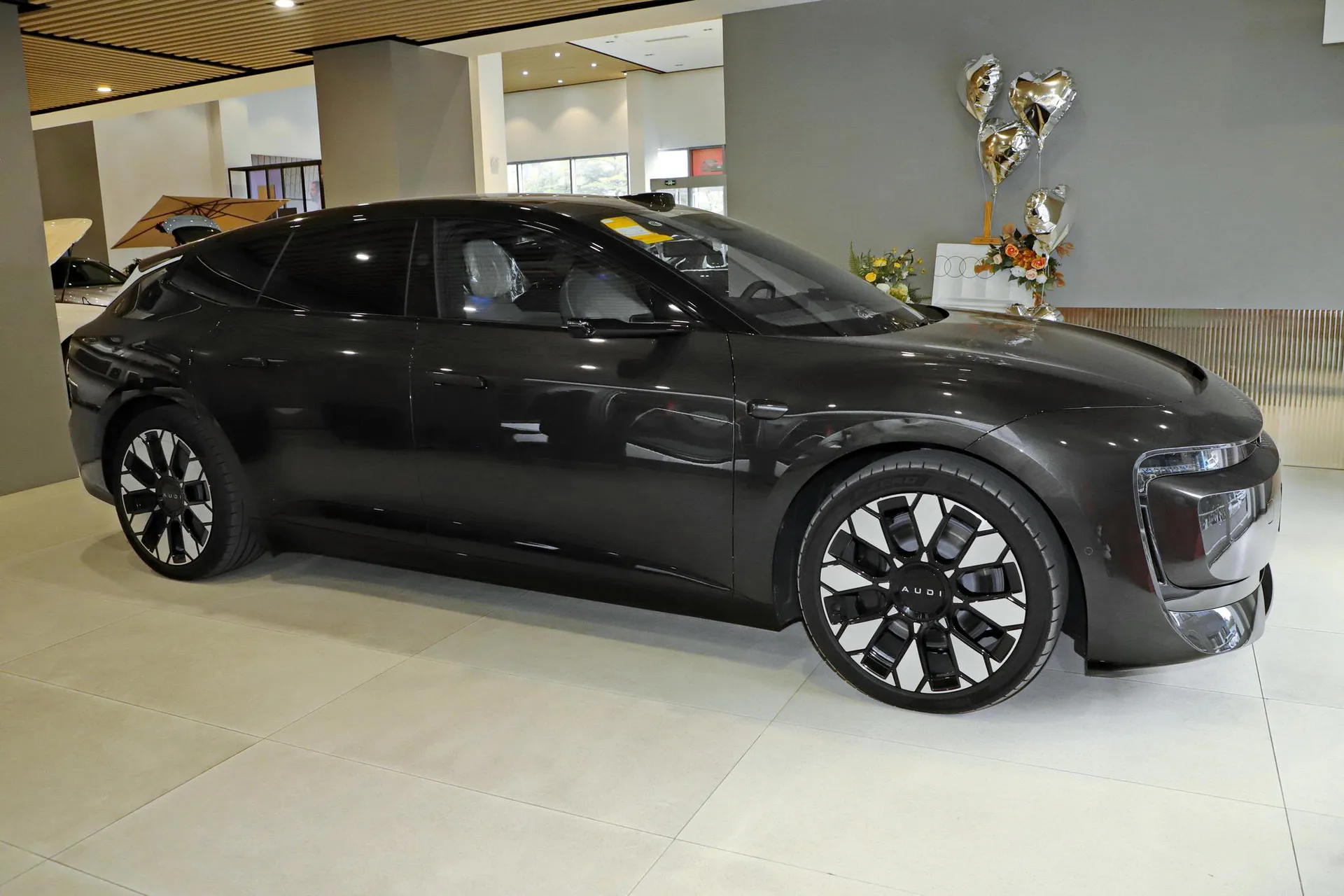  E5 Sportback Flagship quattro