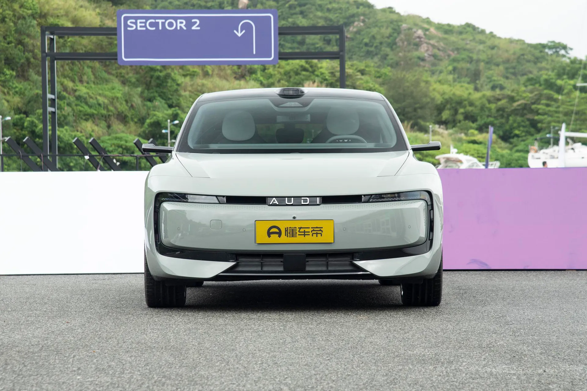  E5 Sportback Flagship quattro