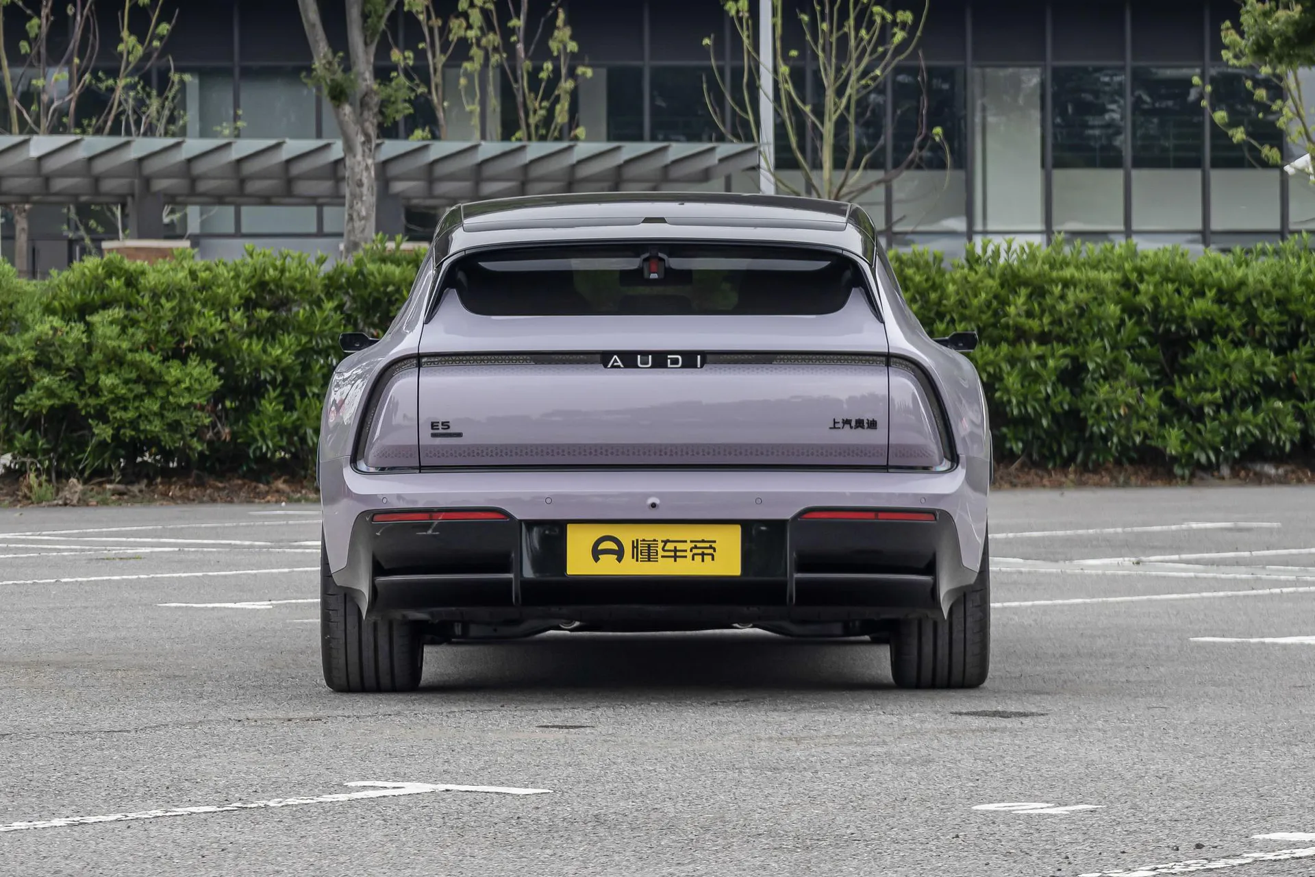  E5 Sportback Flagship quattro