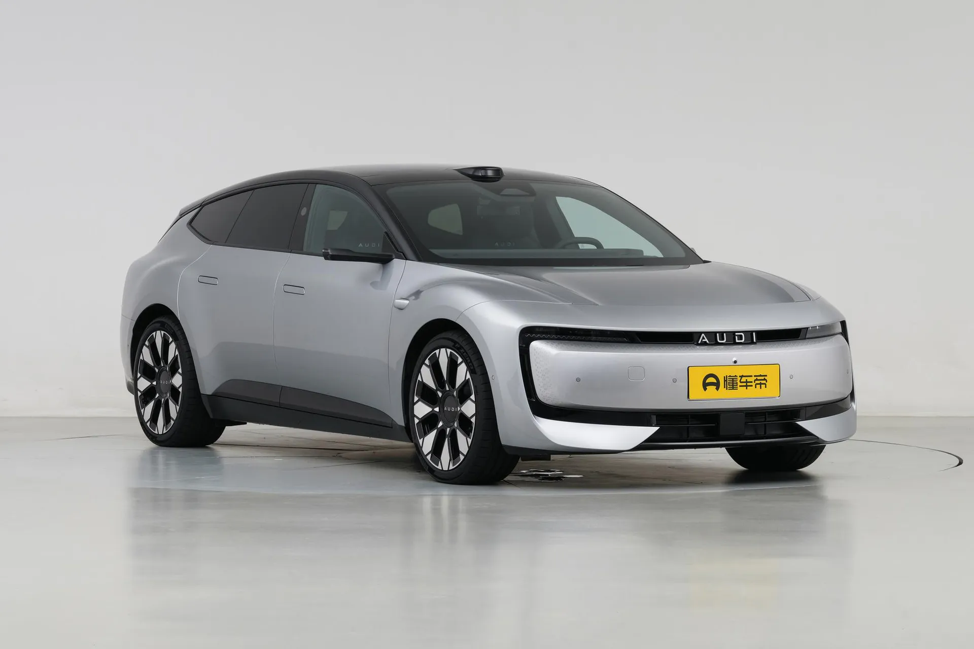 E5 Sportback Flagship quattro