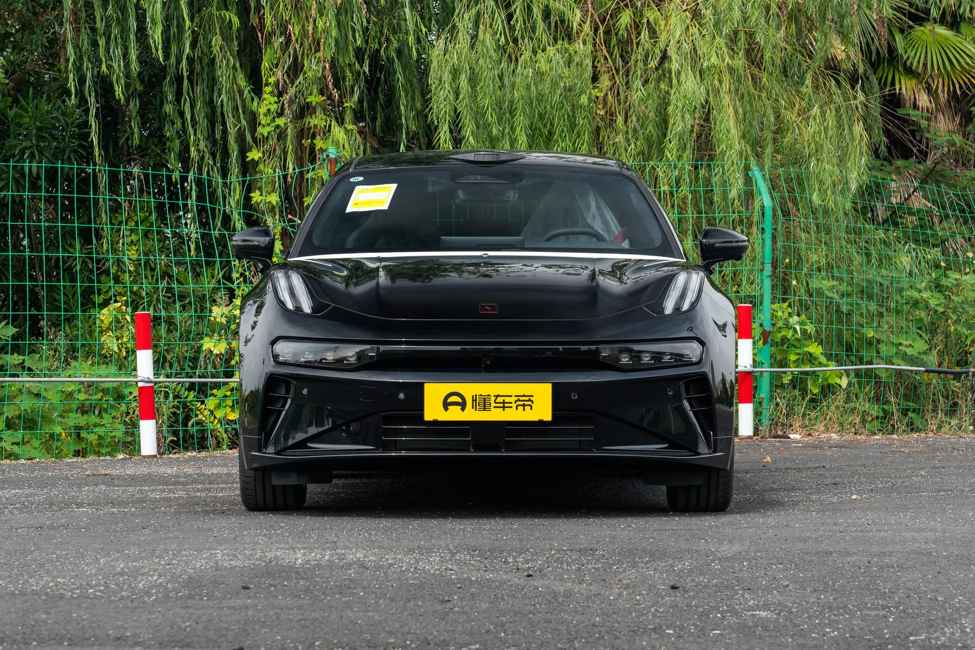  001 Ultra+ 103kWh AWD