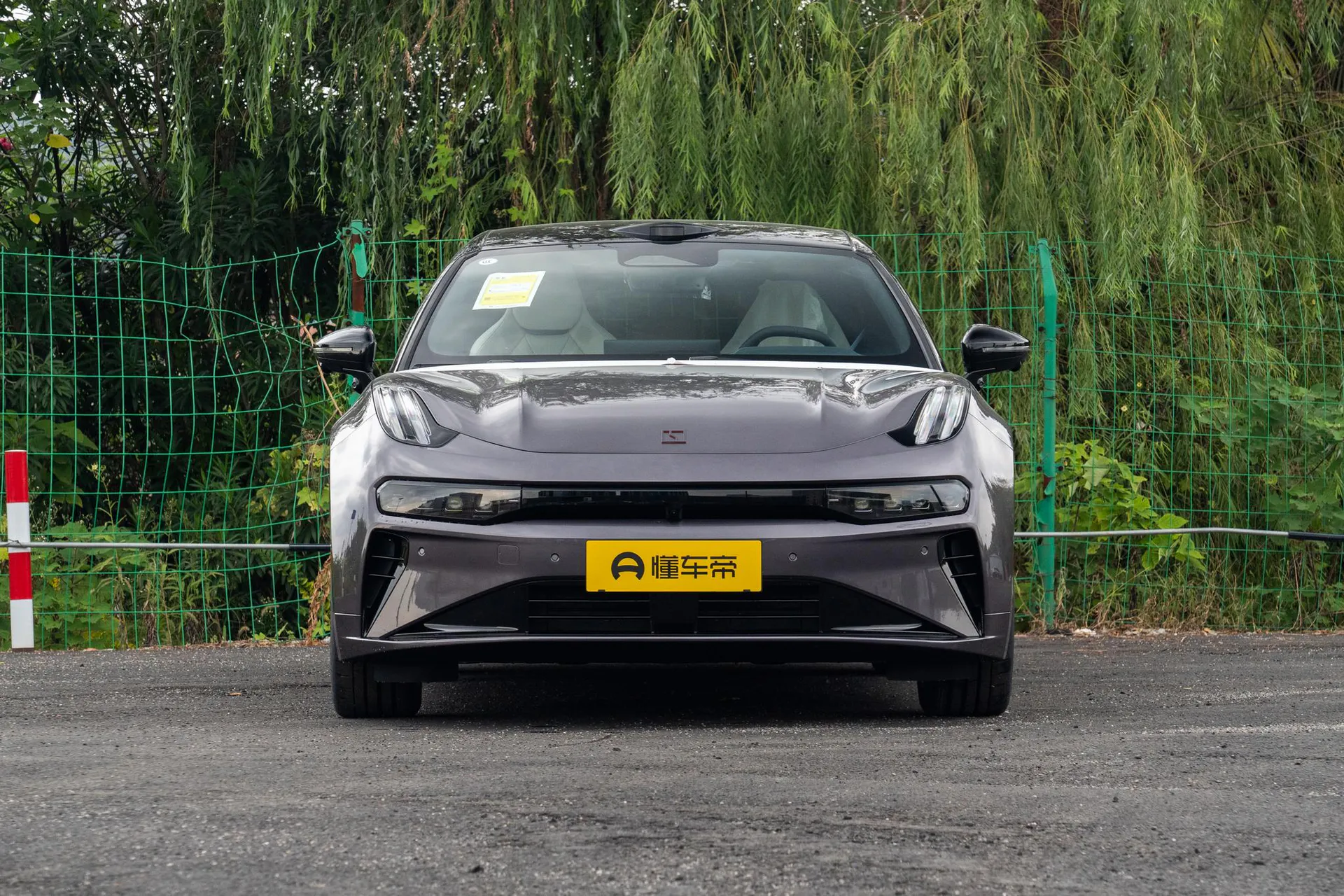  001 Ultra+ 103kWh AWD