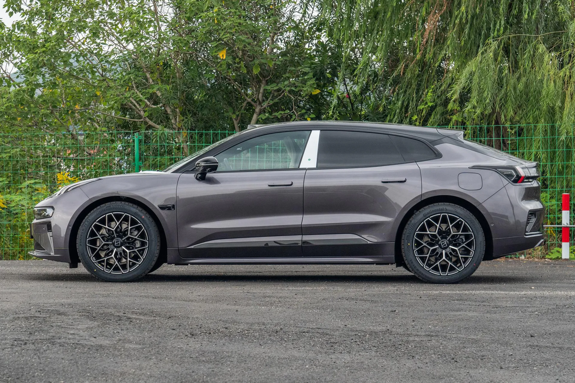  001 Ultra+ 103kWh AWD
