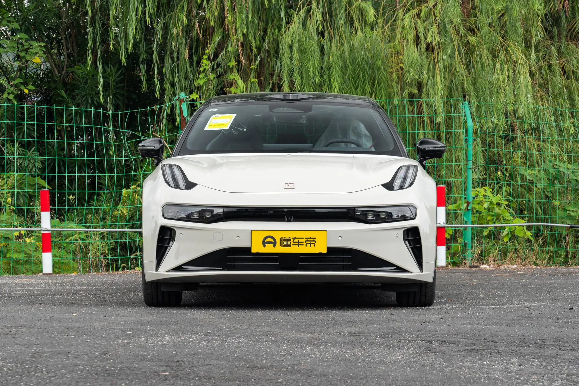  001 Ultra+ 103kWh AWD