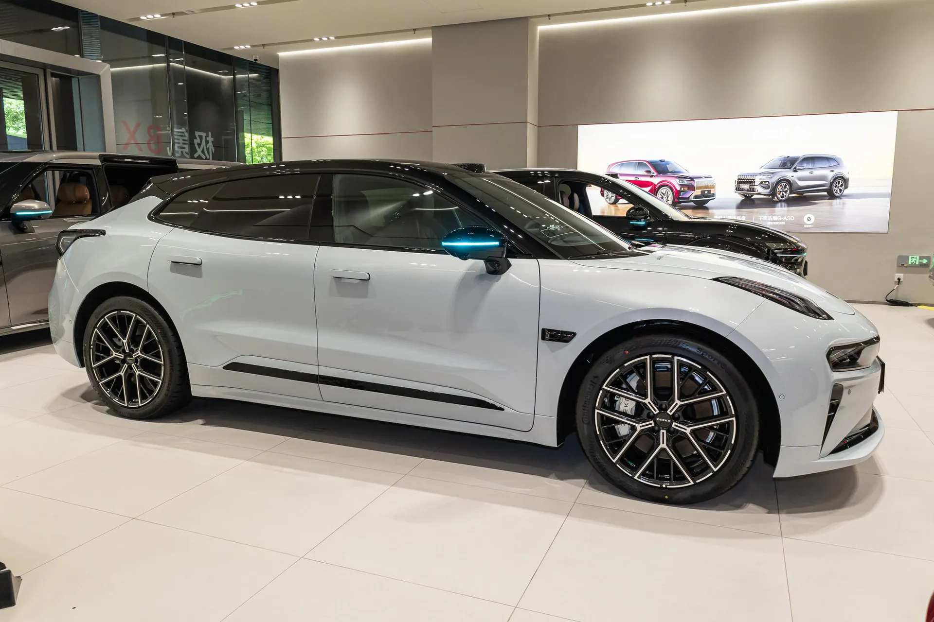  001 Ultra+ 103kWh AWD