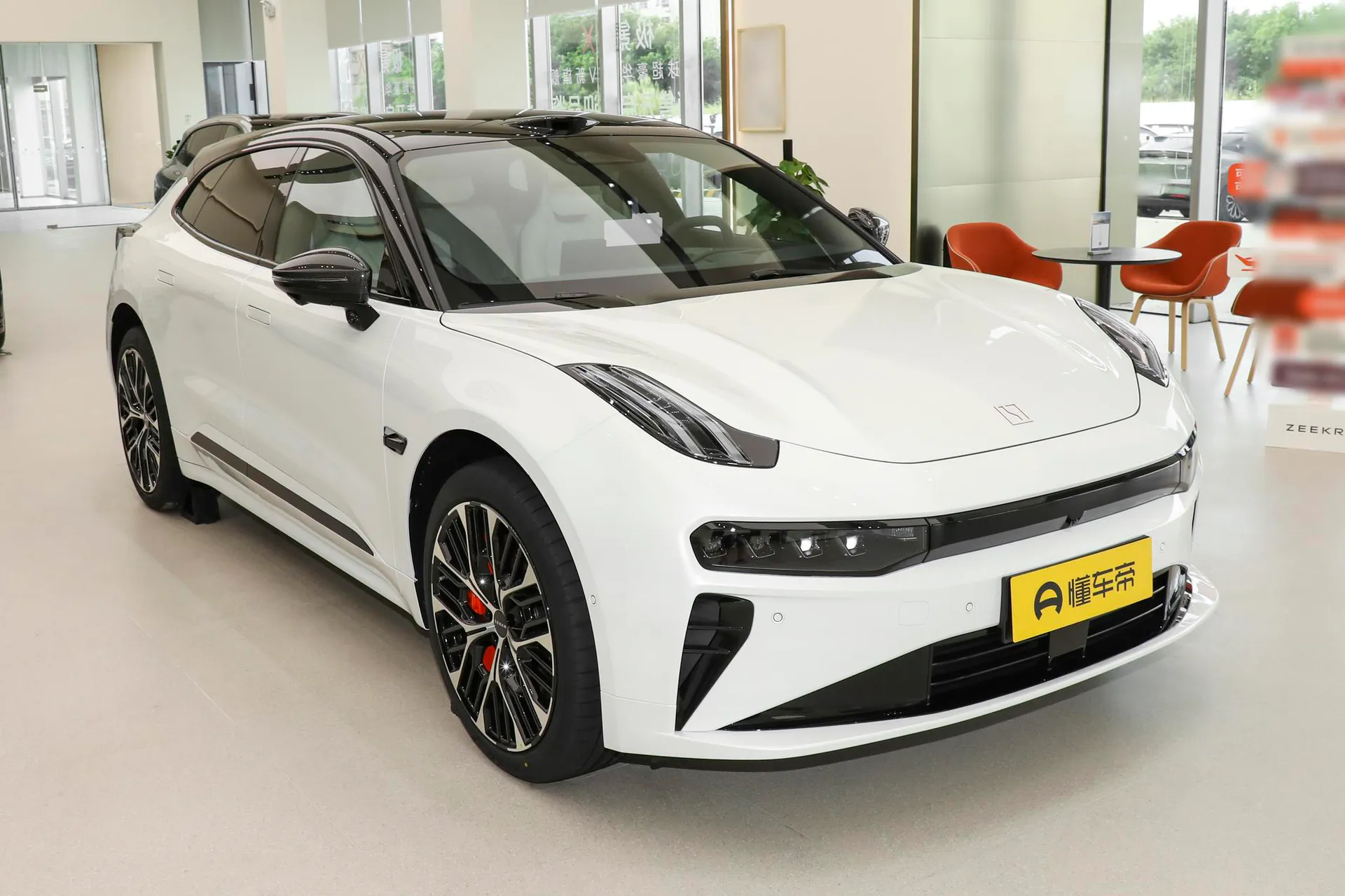  001 Ultra+ 103kWh AWD