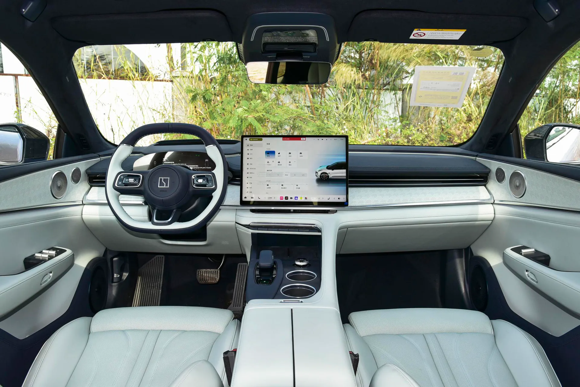  001 Ultra+ 103kWh AWD