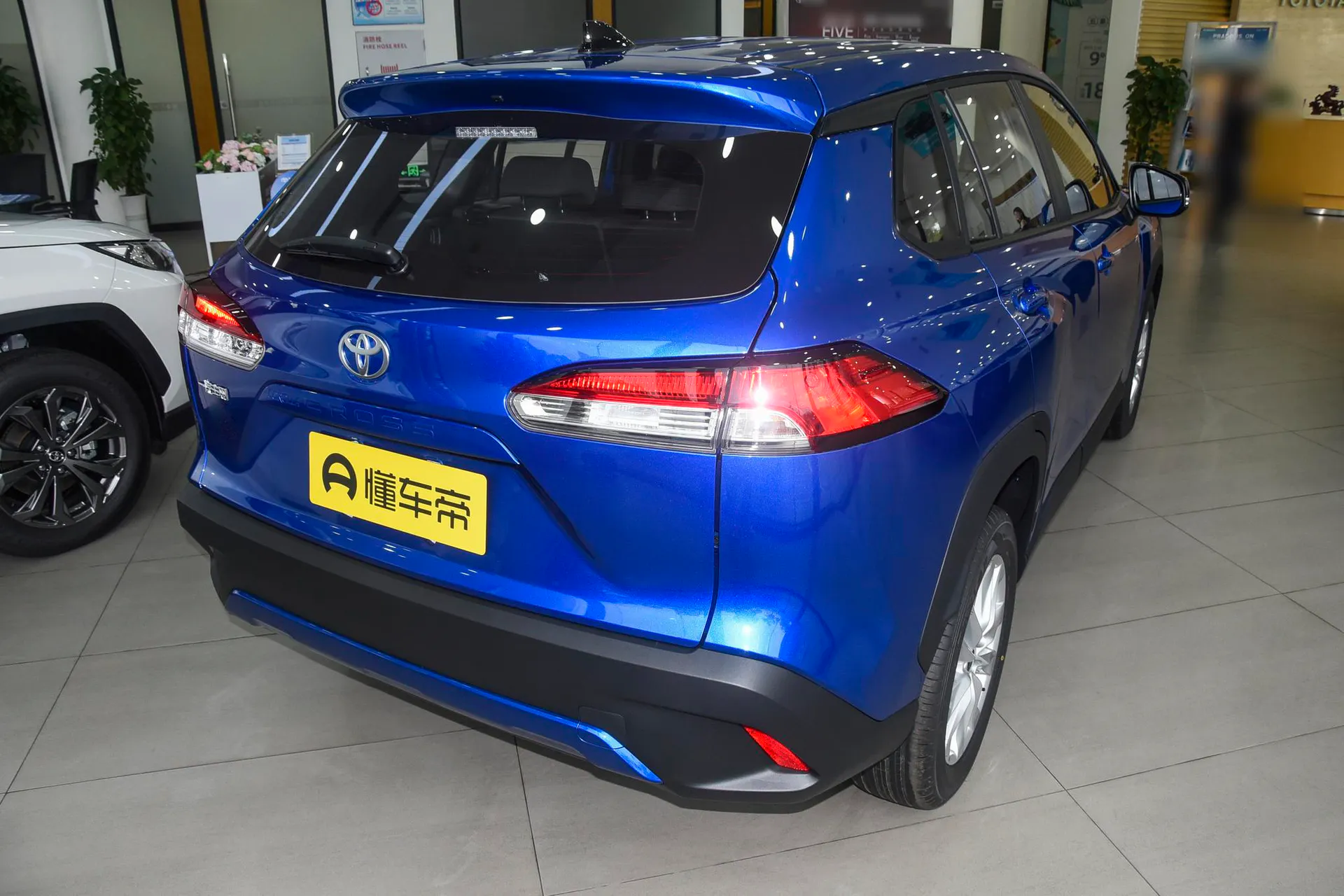  Corolla Regal 2.0L CVT Pioneer