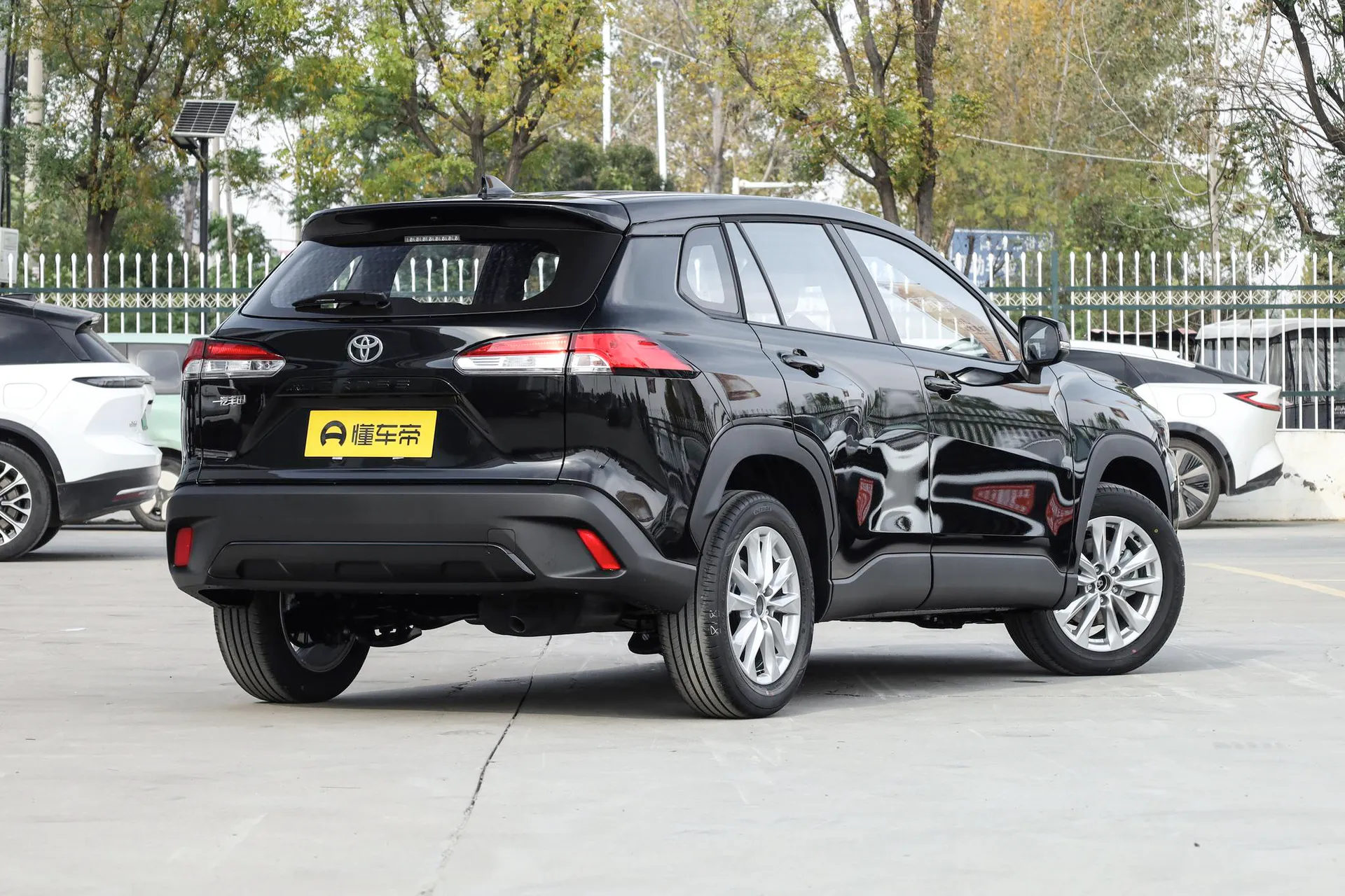  Corolla Regal 2.0L CVT Pioneer
