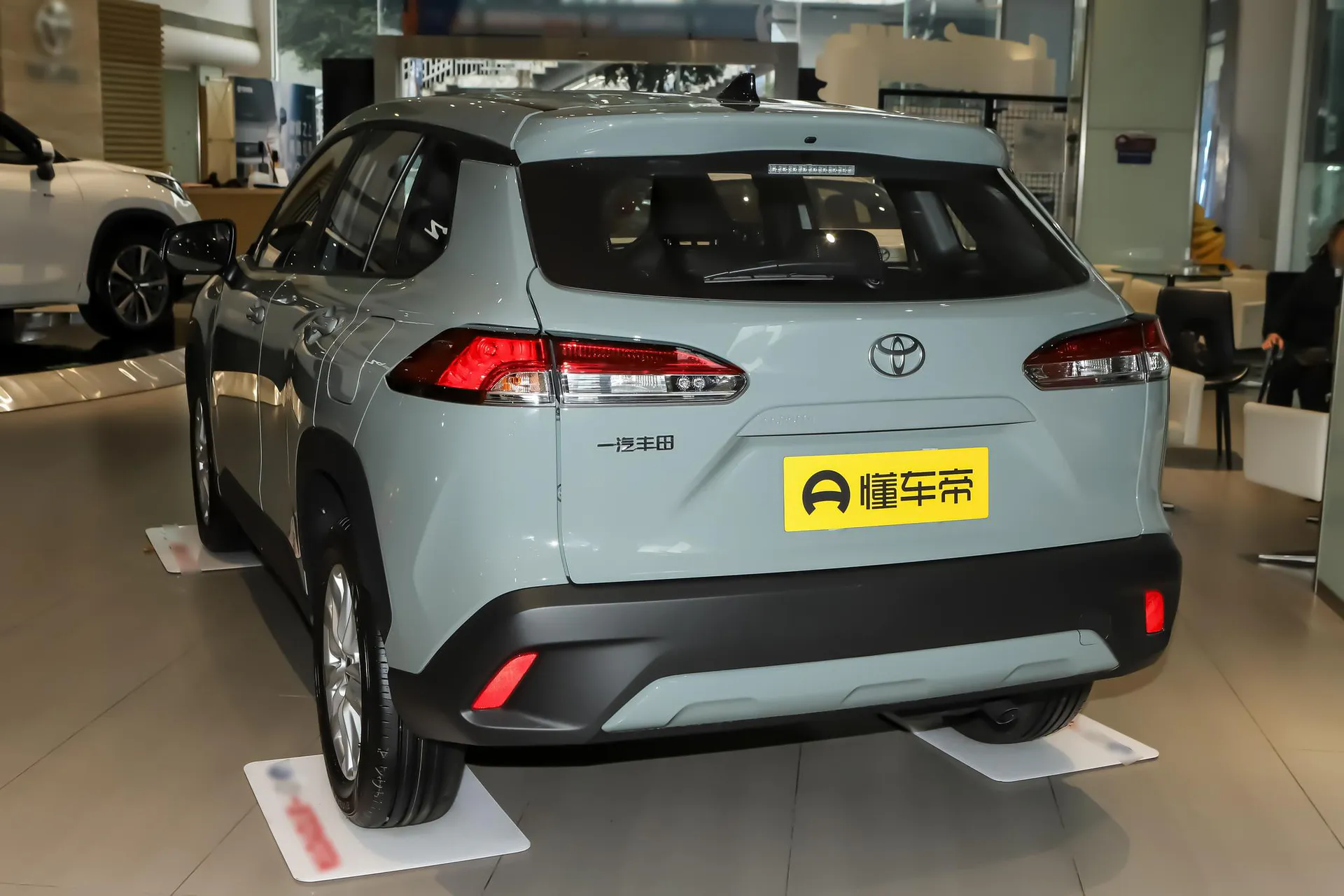  Corolla Regal 2.0L CVT Pioneer